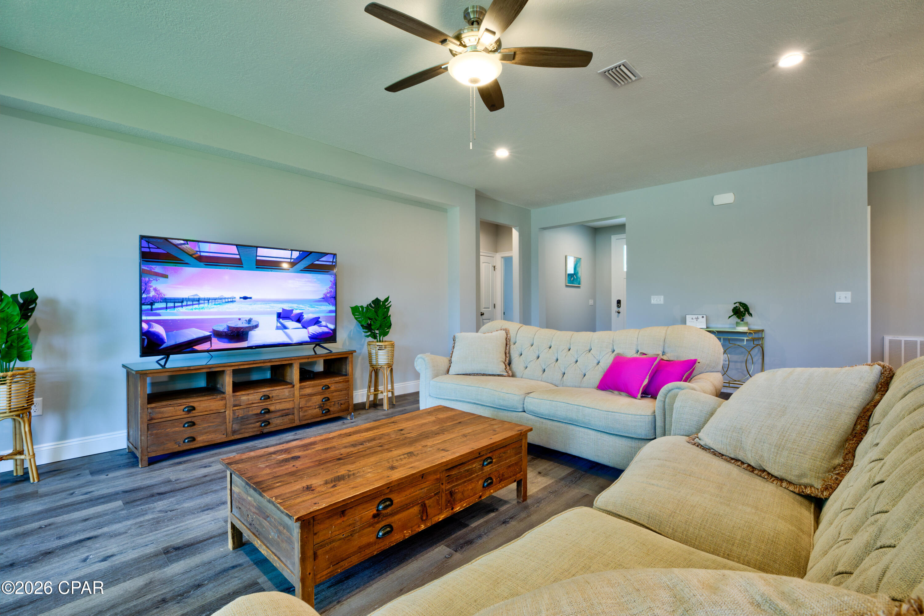 Pines 5th Add - Residential