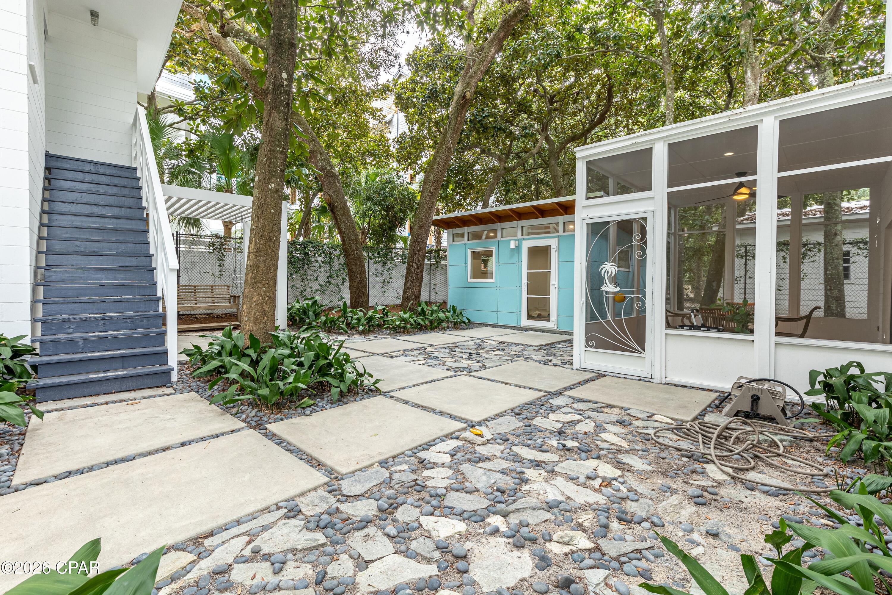 [No Recorded Subdiv] - Residential Lease