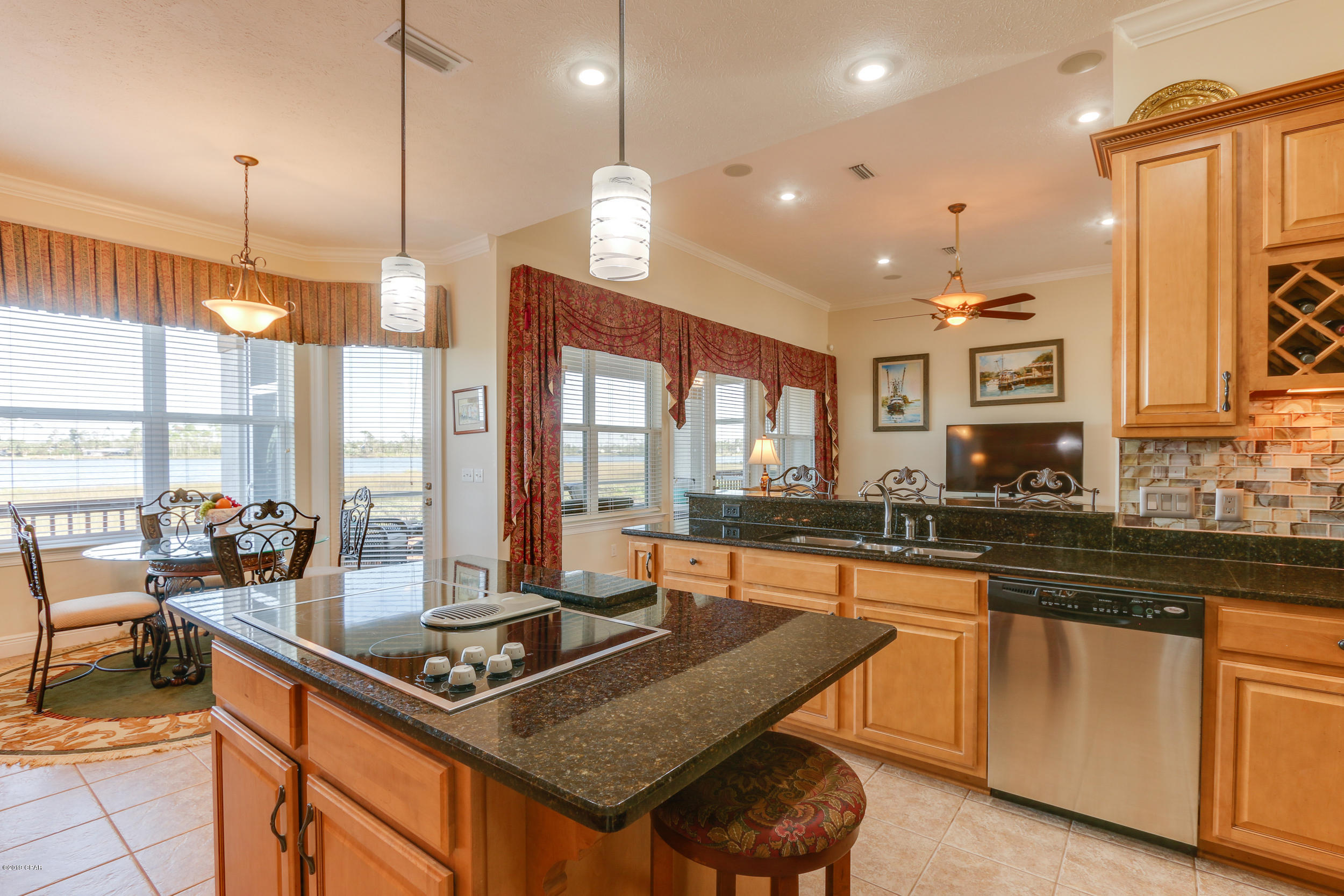 Laird Bayou - Residential