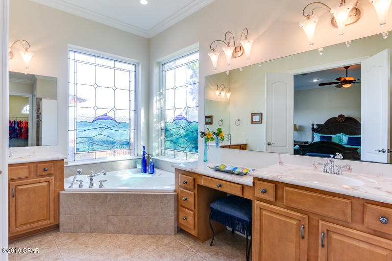 Laird Bayou - Residential