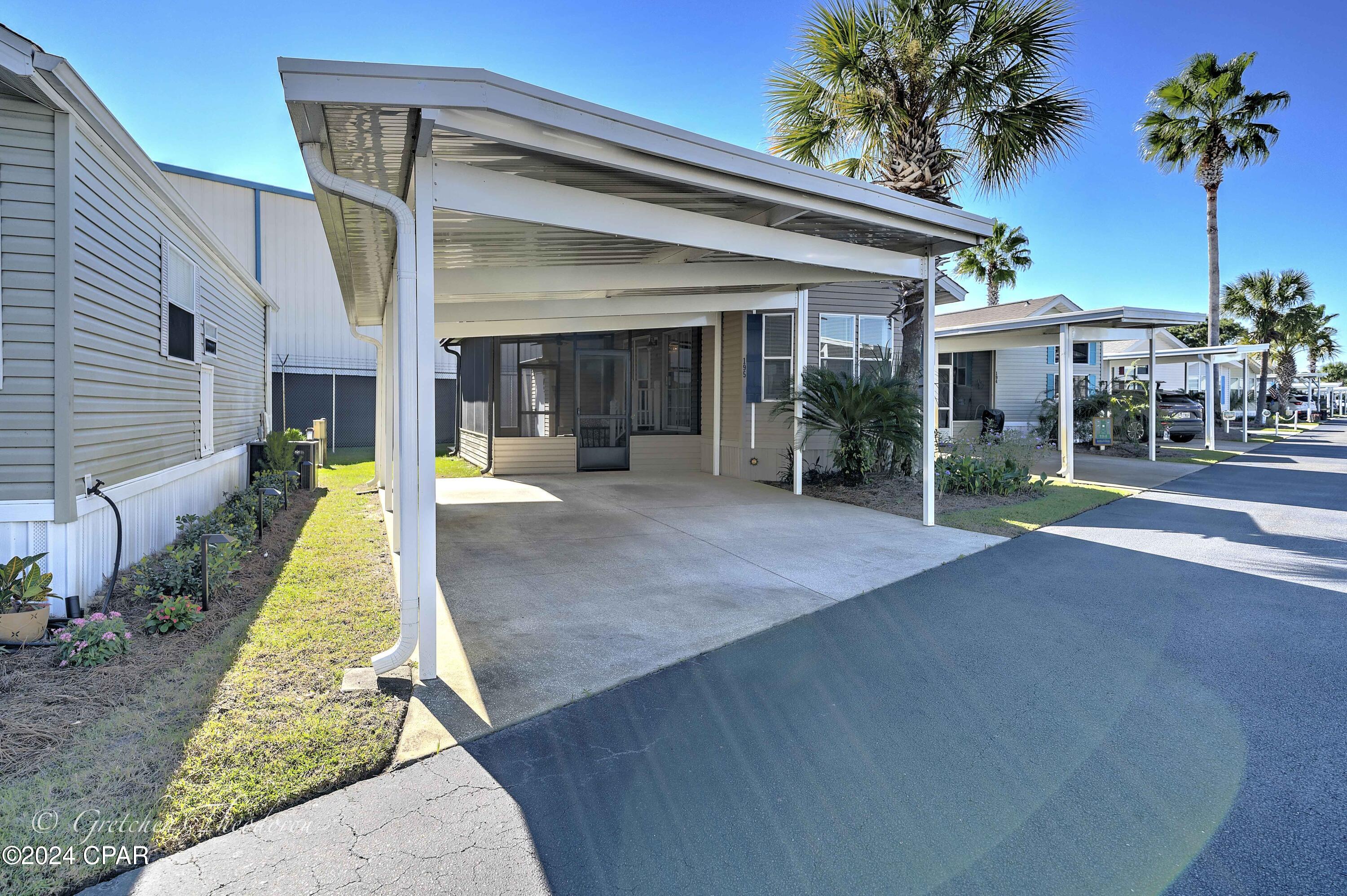 Emerald Pointe Resort - Residential