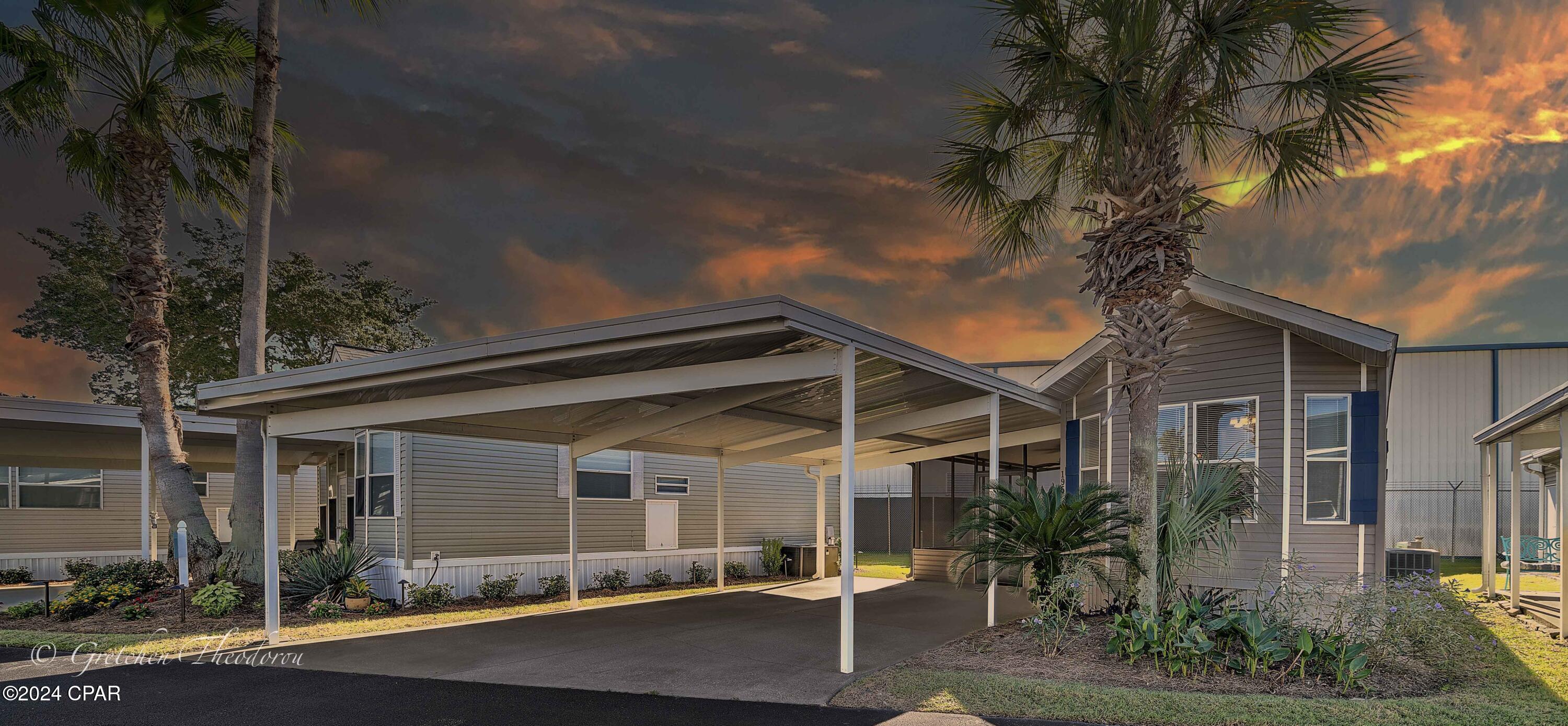 Emerald Pointe Resort - Residential