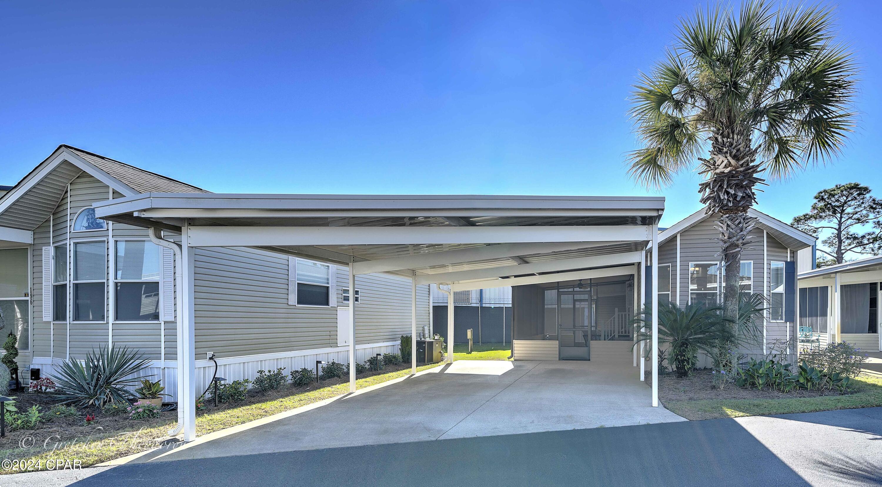 Emerald Pointe Resort - Residential