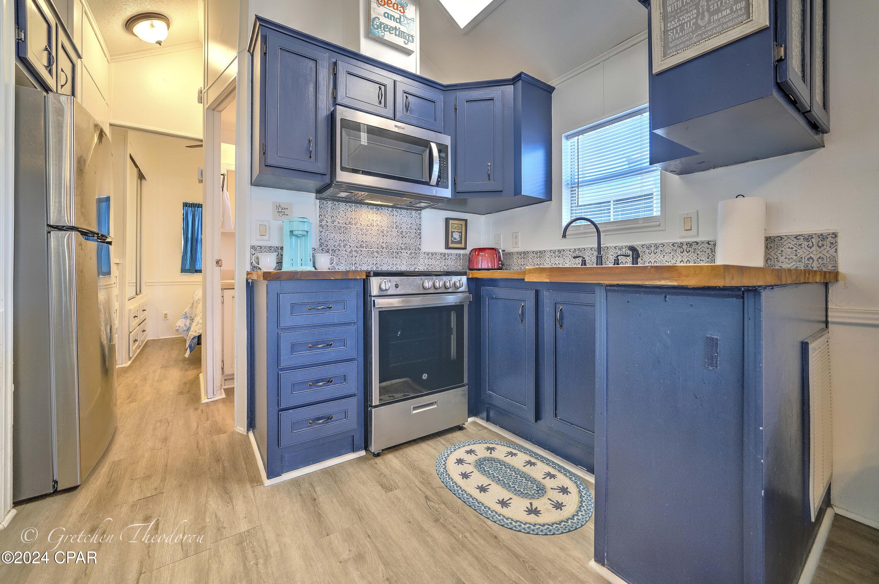 Emerald Pointe Resort - Residential