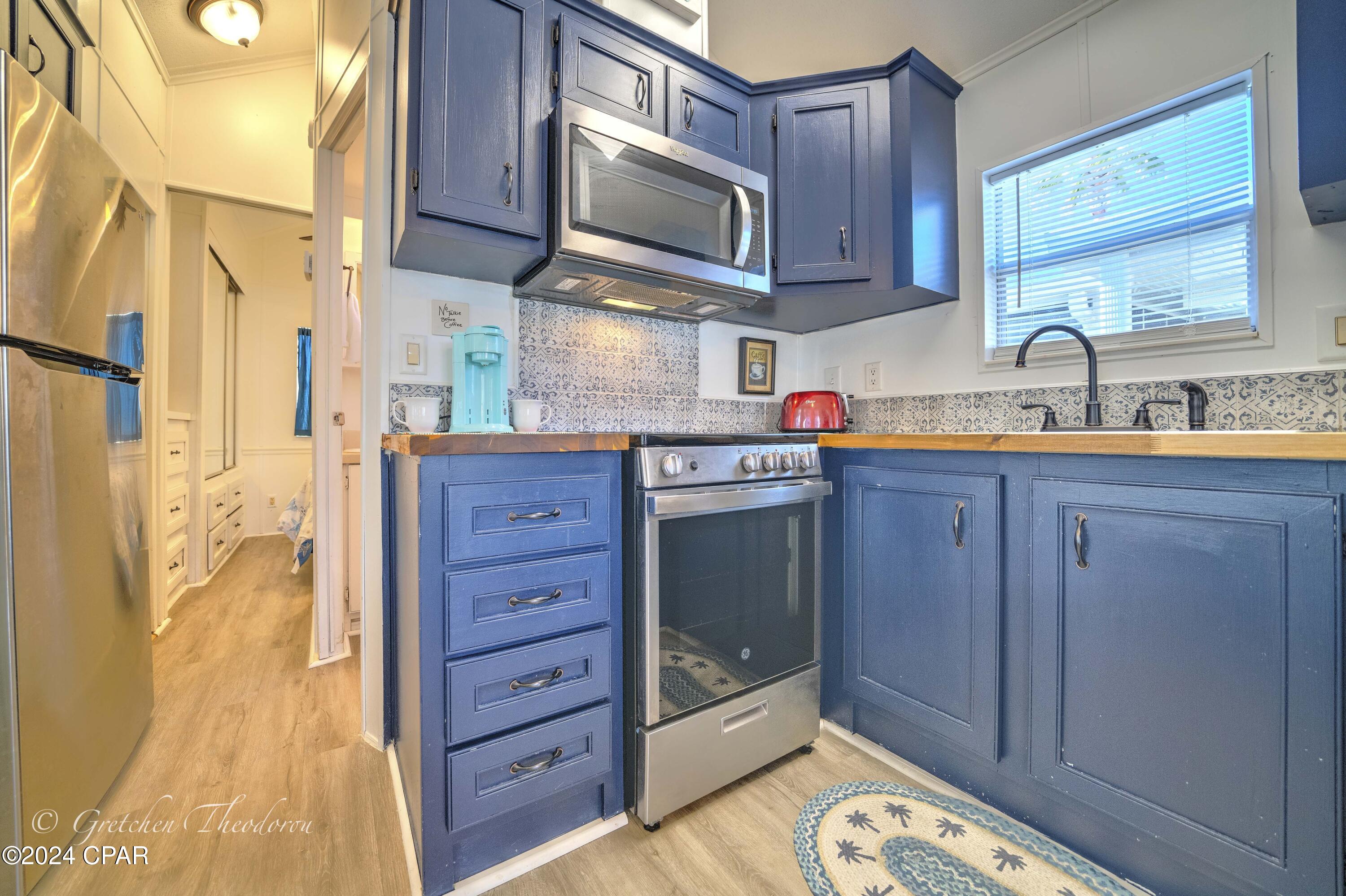 Emerald Pointe Resort - Residential