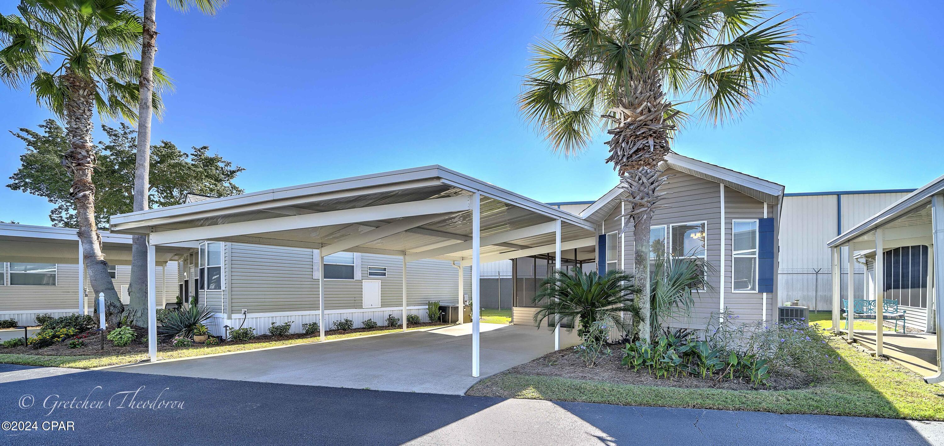 Emerald Pointe Resort - Residential