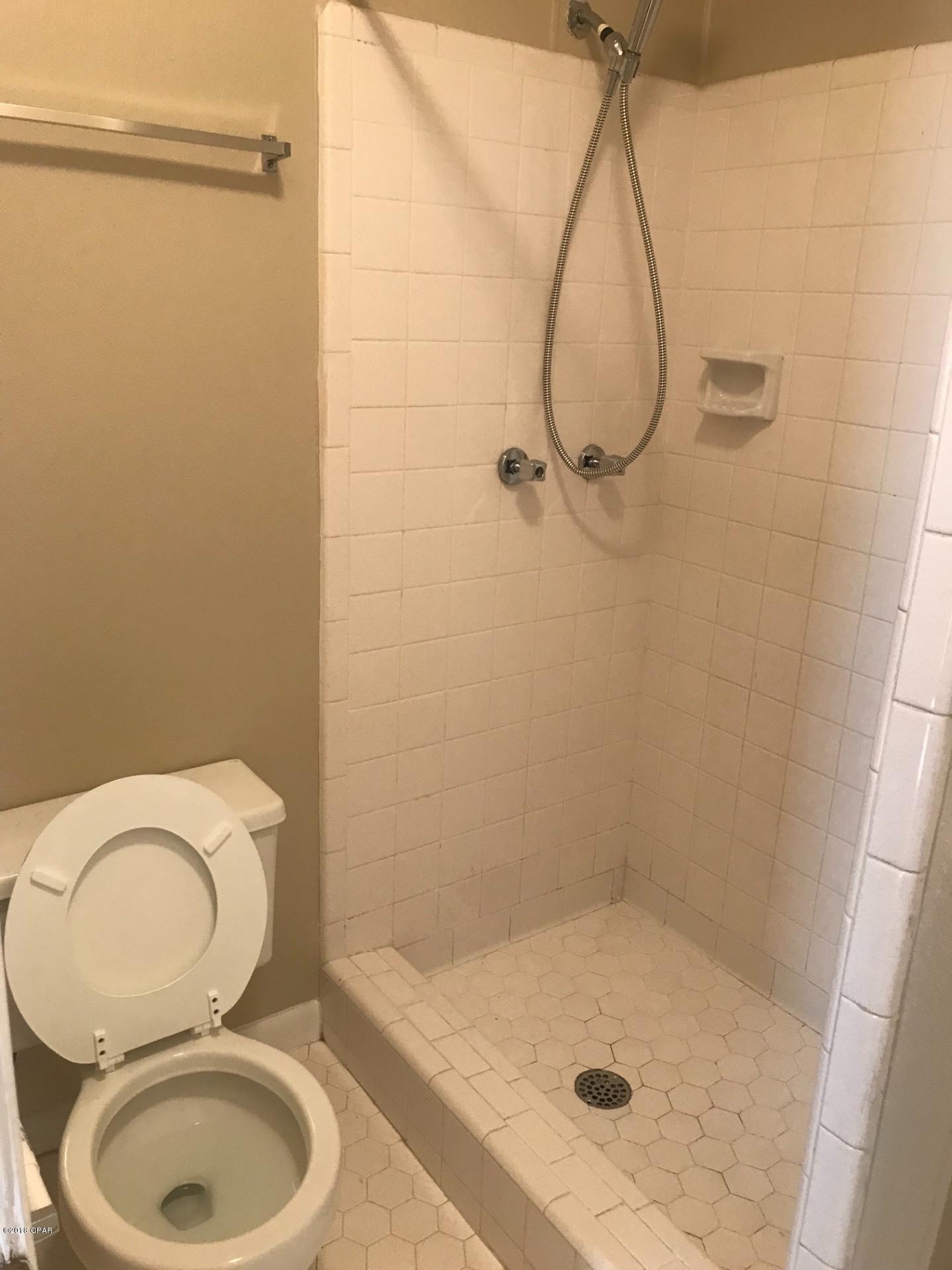 King Estates - Residential Lease