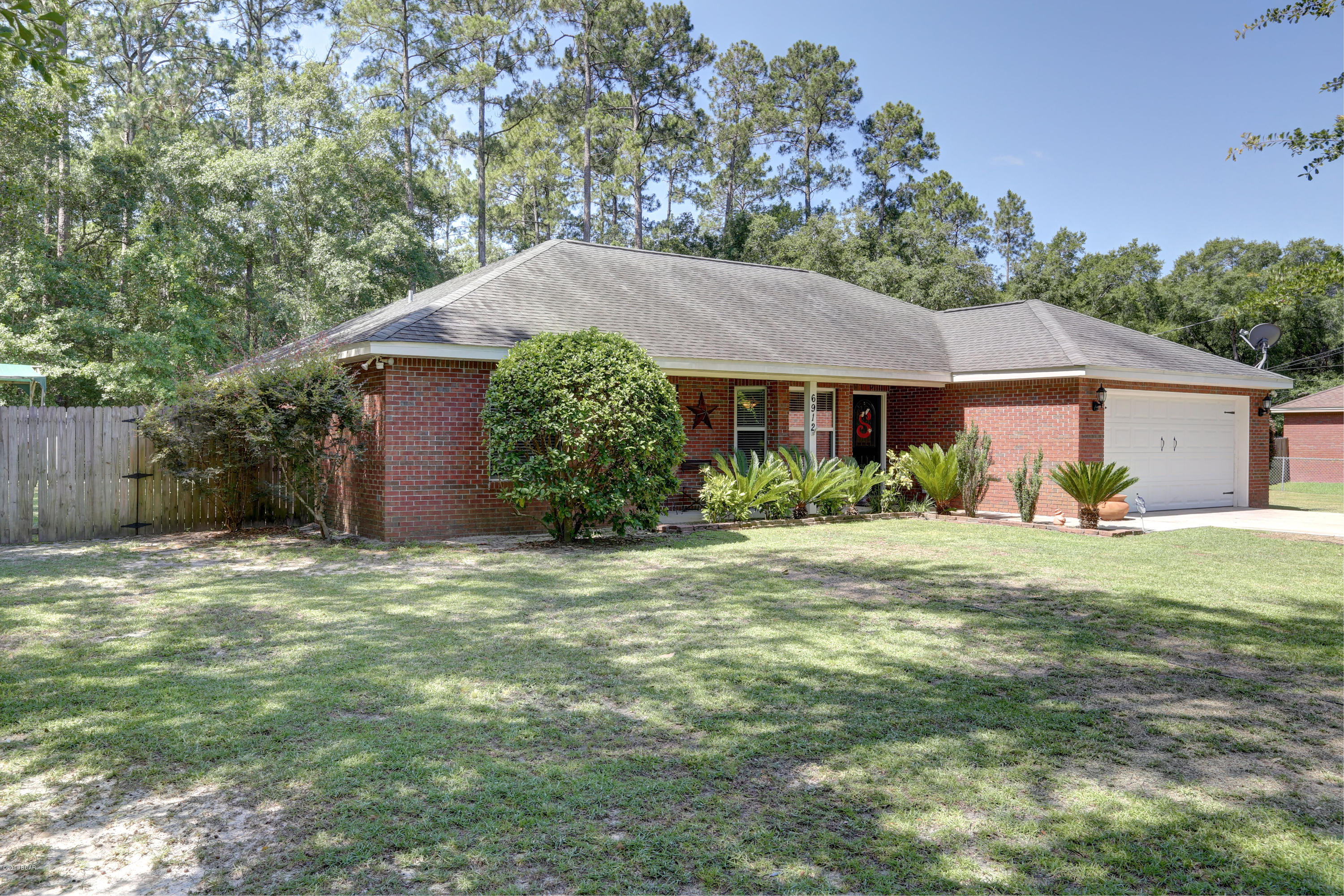 [No Recorded Subdiv] - Residential