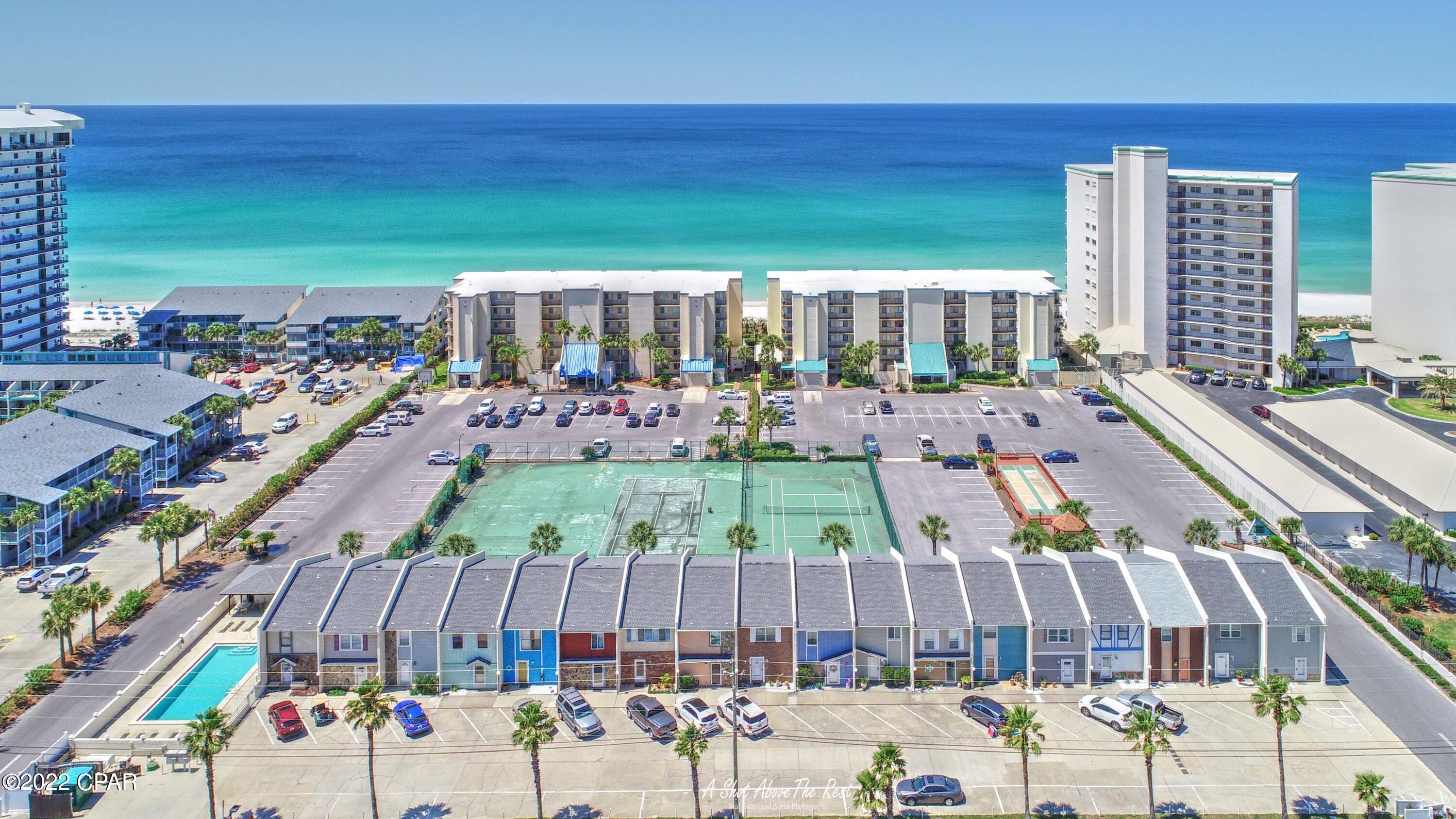 Mariner East Condo - Residential