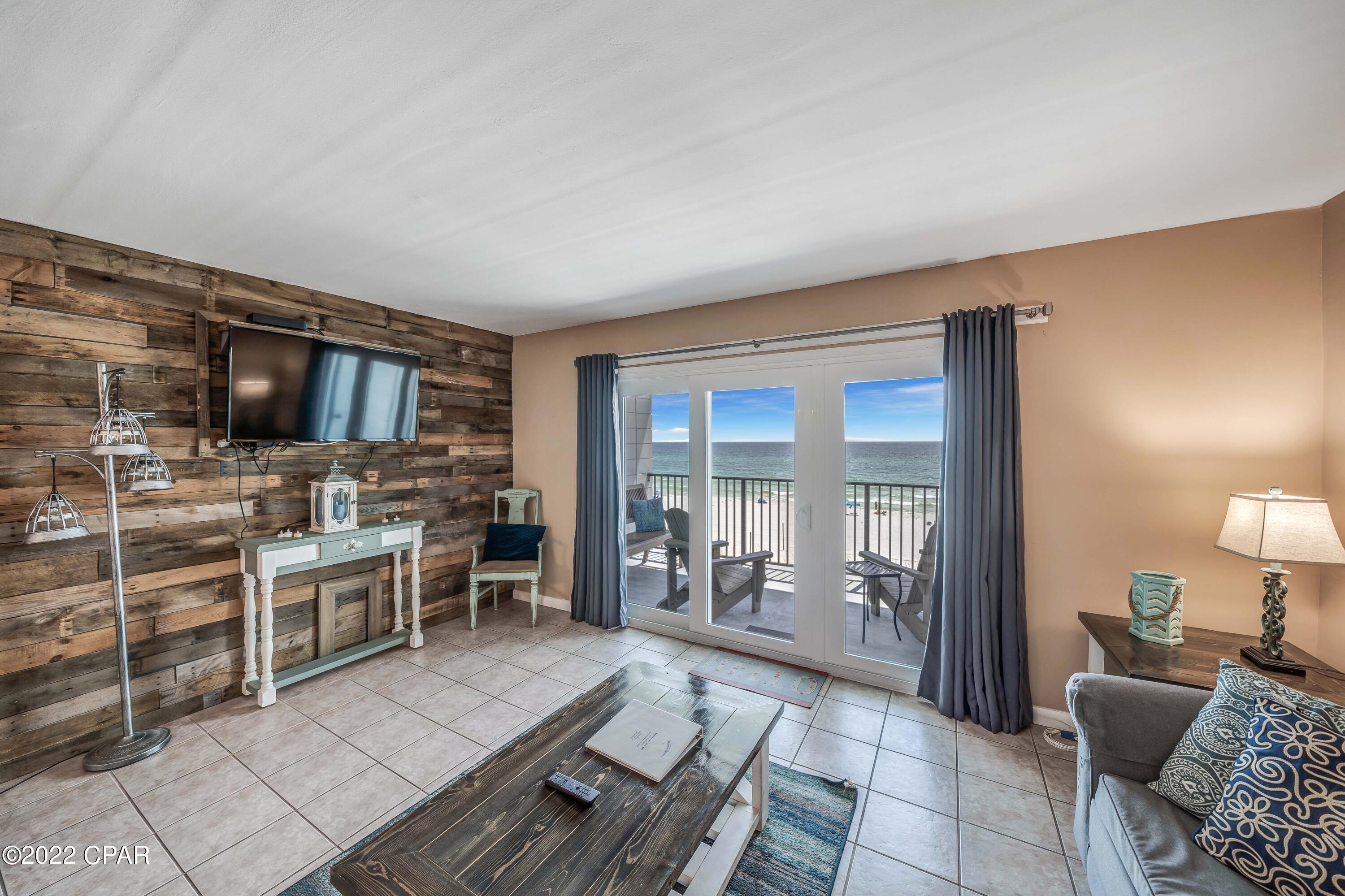 Mariner East Condo - Residential