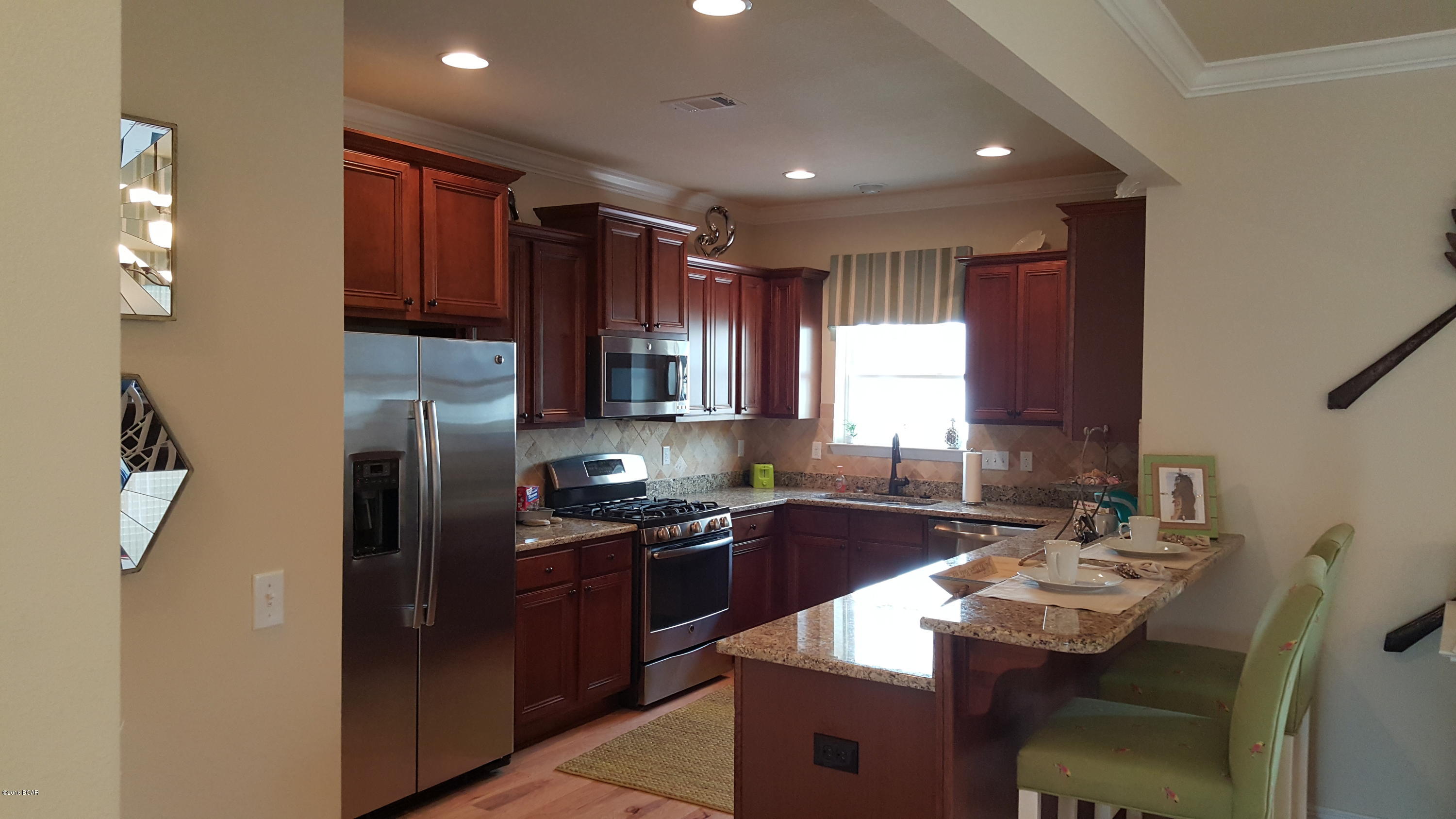 Magnolia Bay Club - Residential