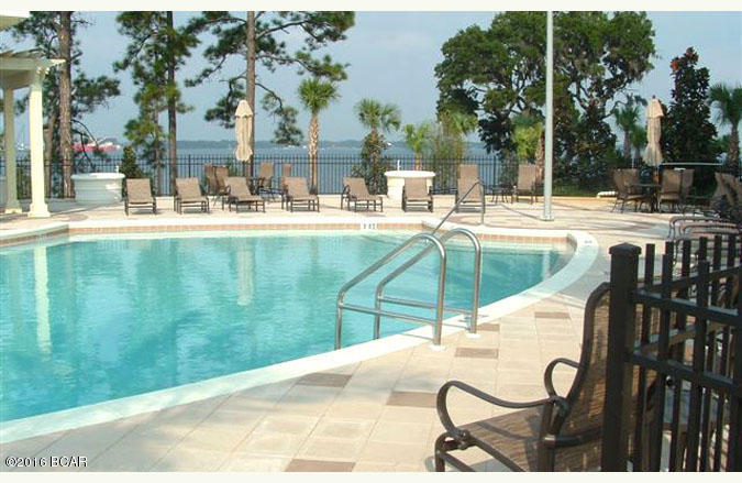 Magnolia Bay Club - Residential