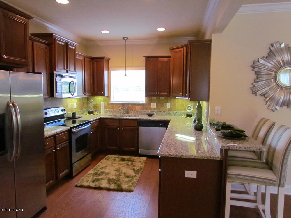 Magnolia Bay Club - Residential