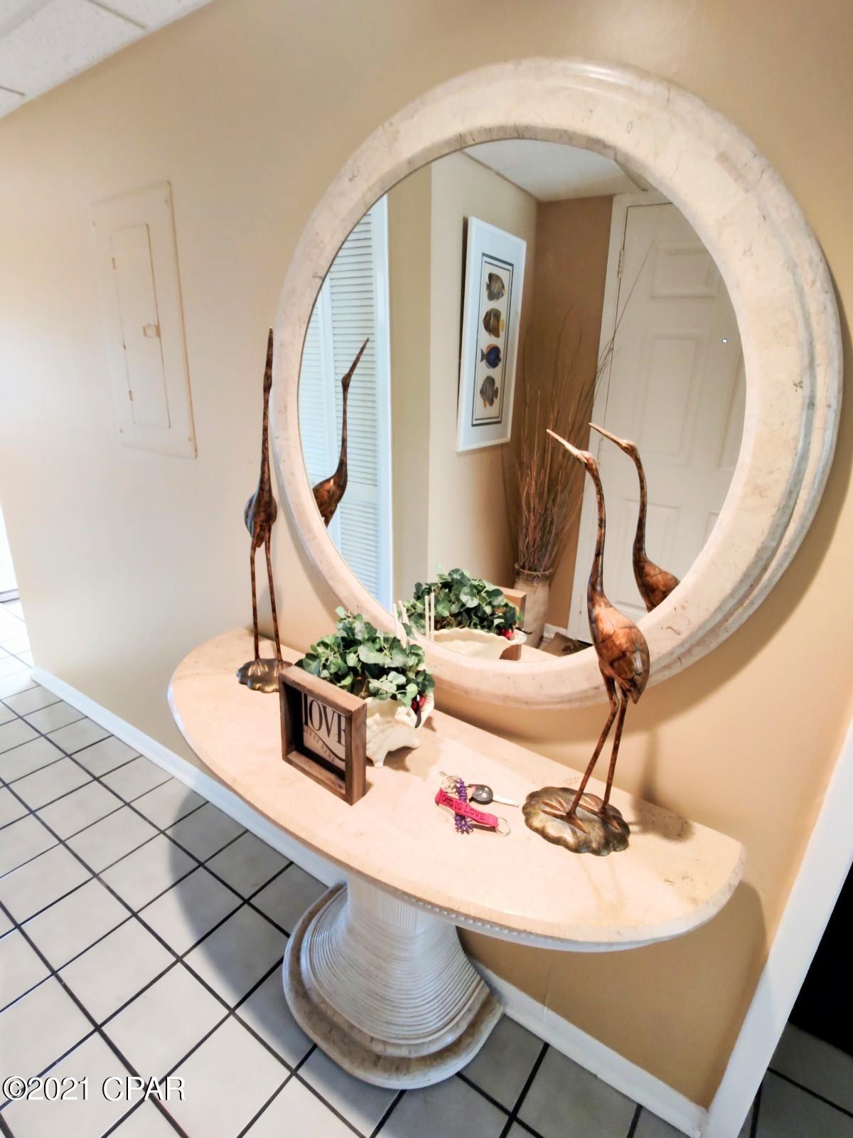 Edgewater Golf Villas V-B - Residential