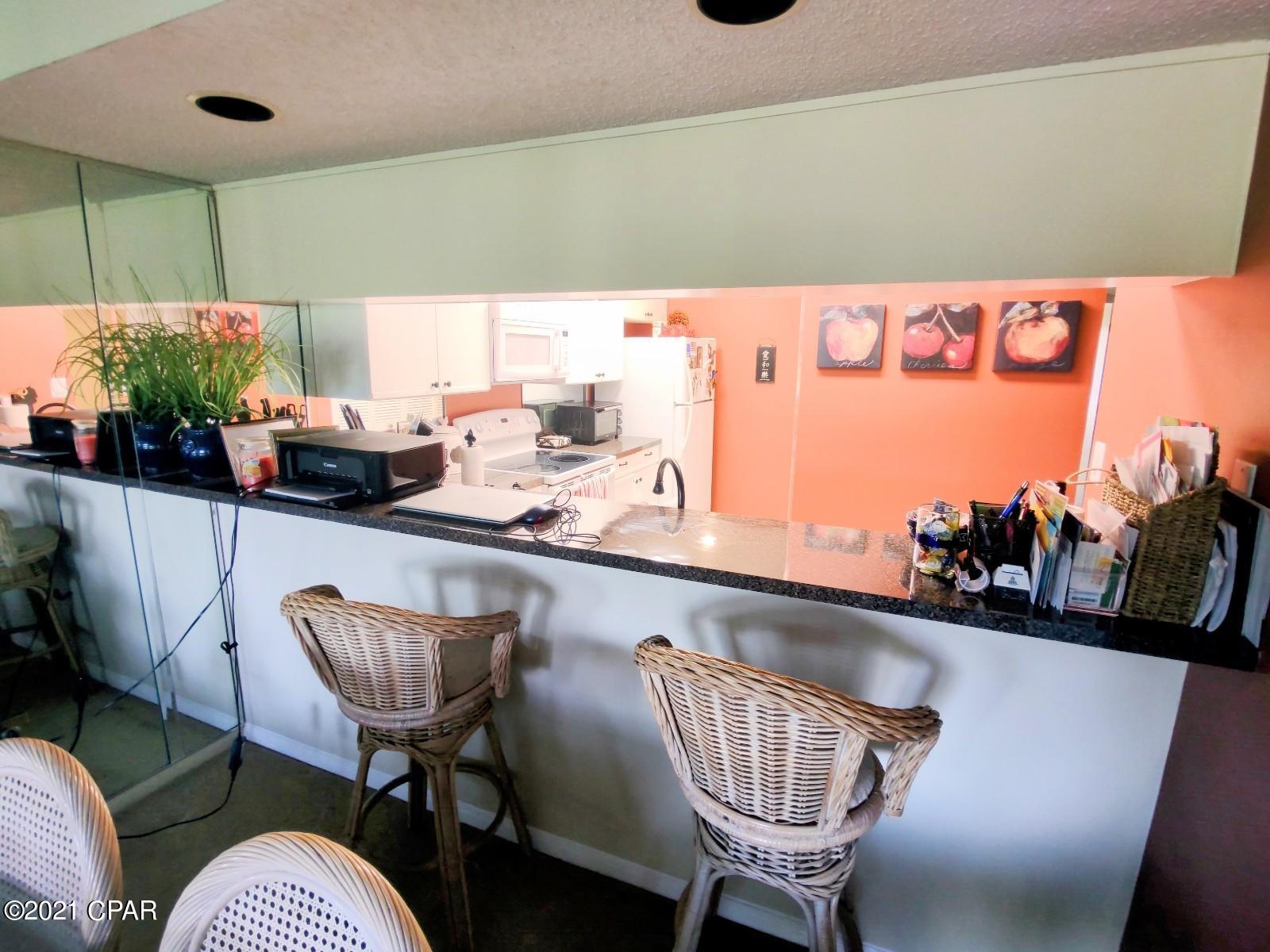 Edgewater Golf Villas V-B - Residential