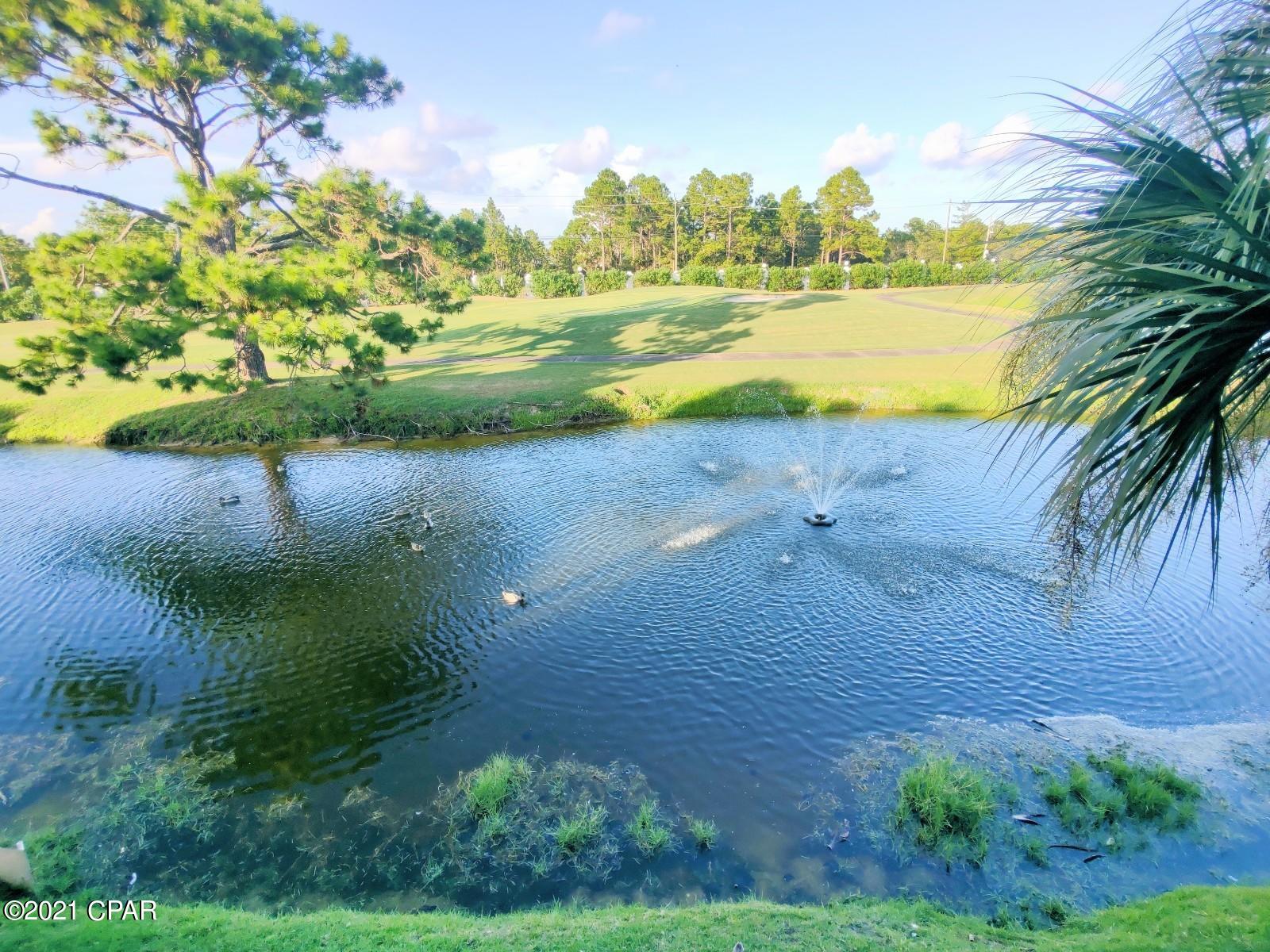 Edgewater Golf Villas V-B - Residential