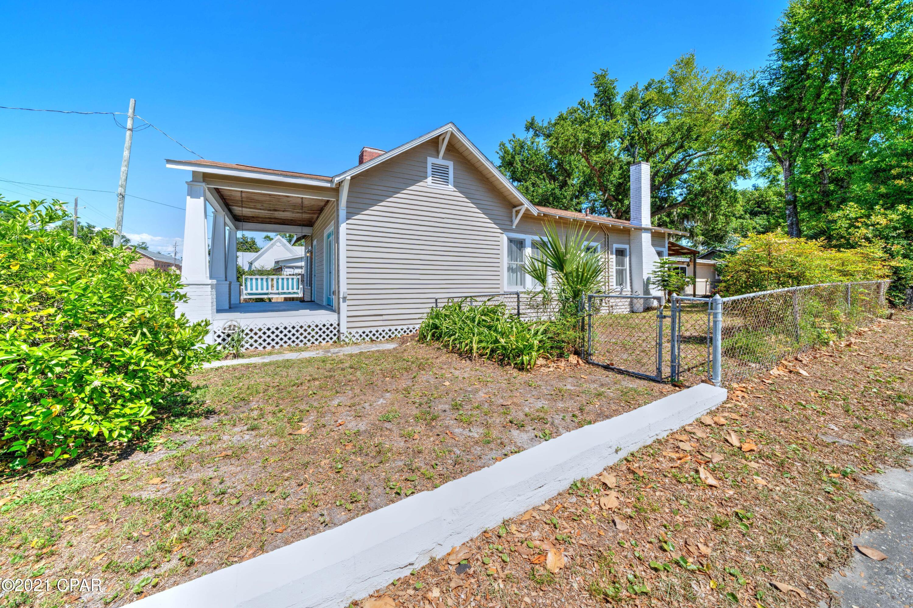 [No Recorded Subdiv] - Residential