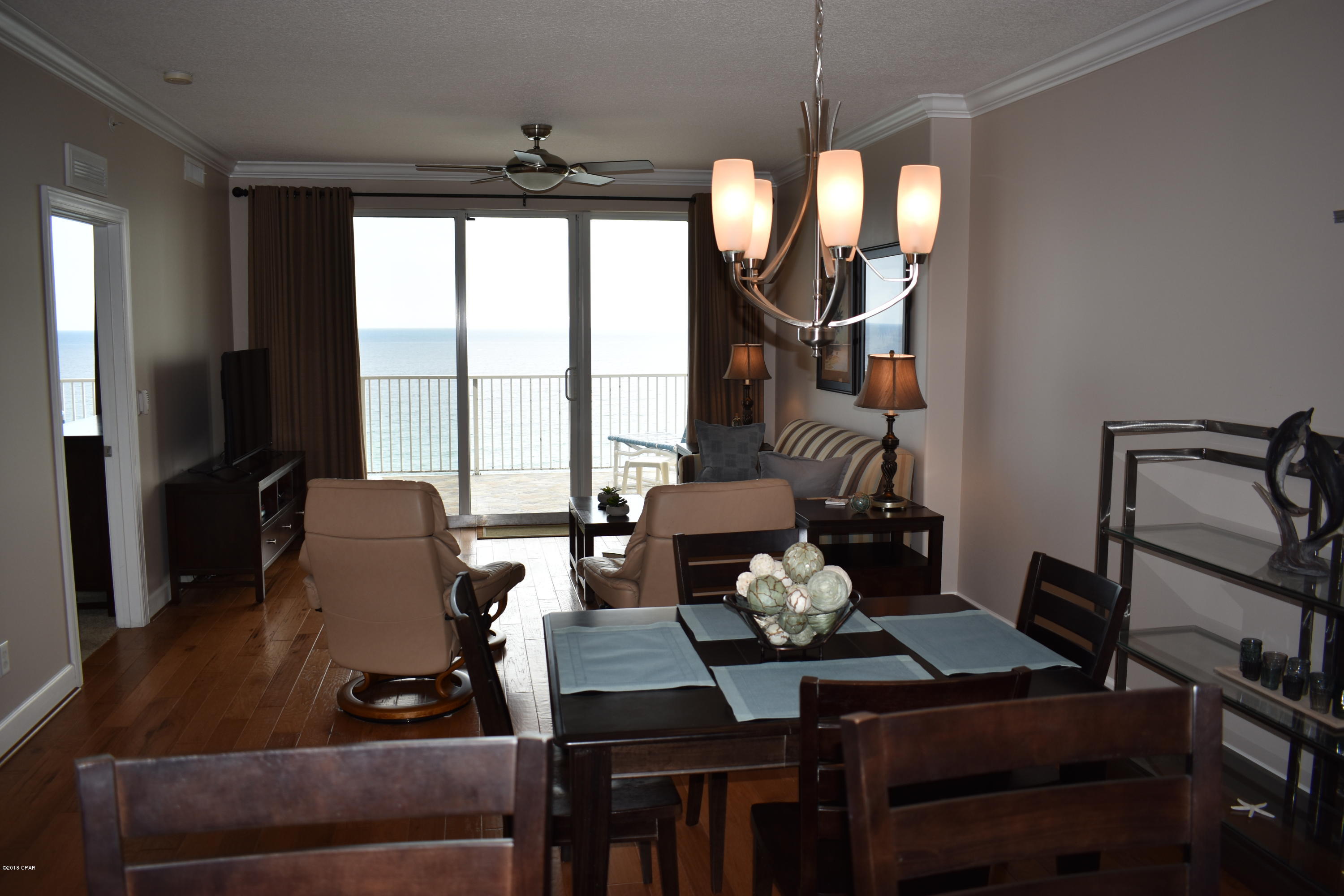 Tropic Winds - Residential