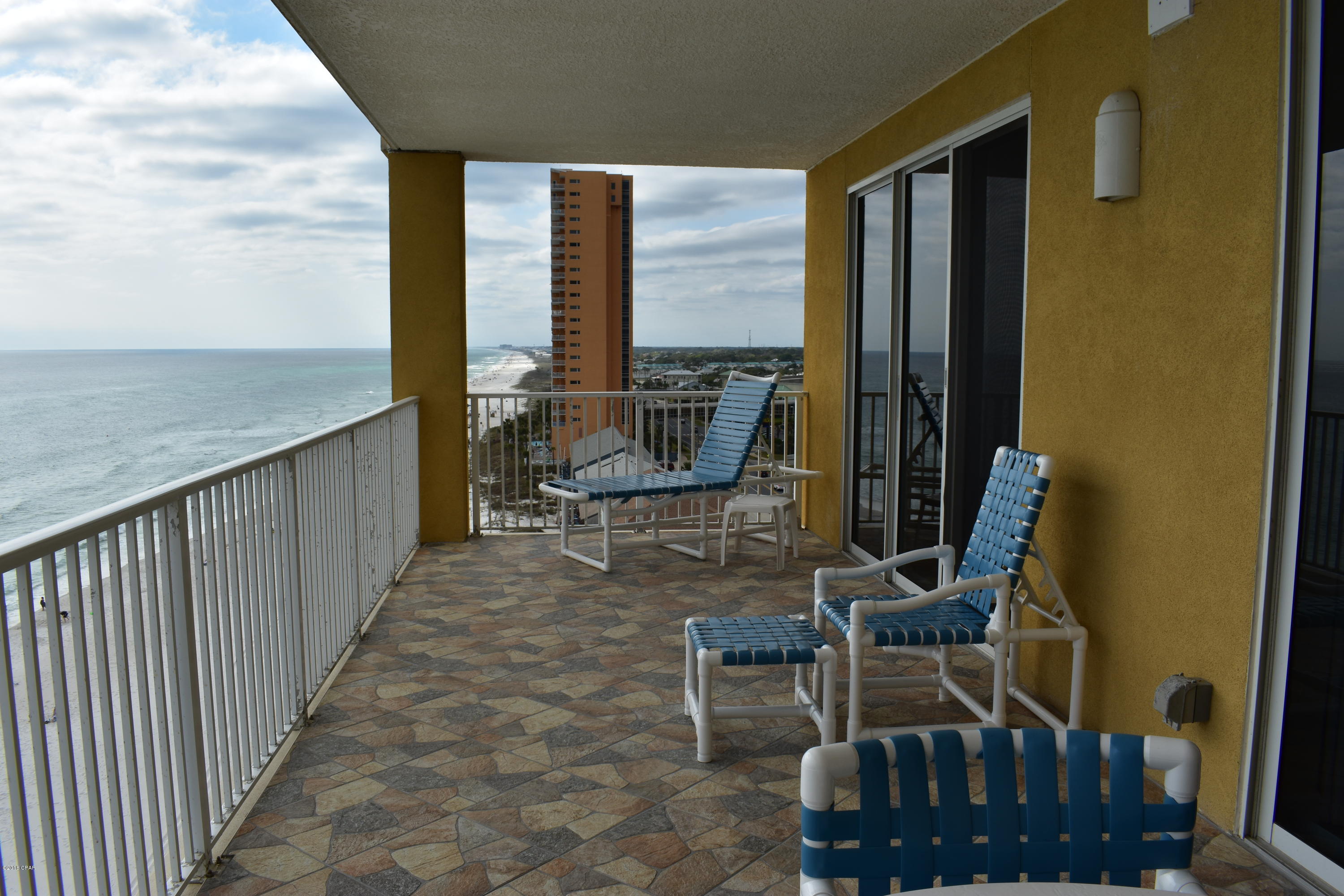 Tropic Winds - Residential