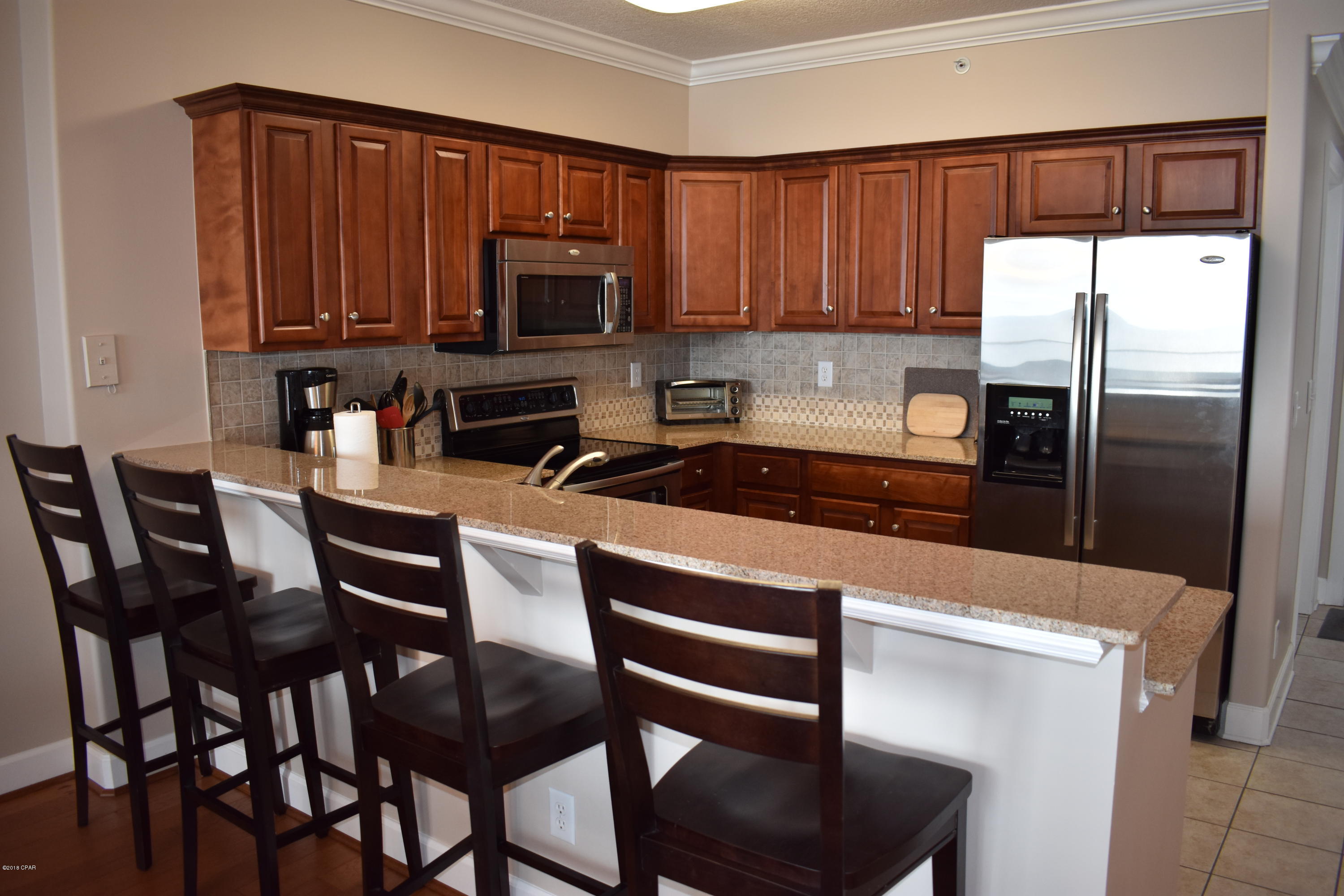 Tropic Winds - Residential