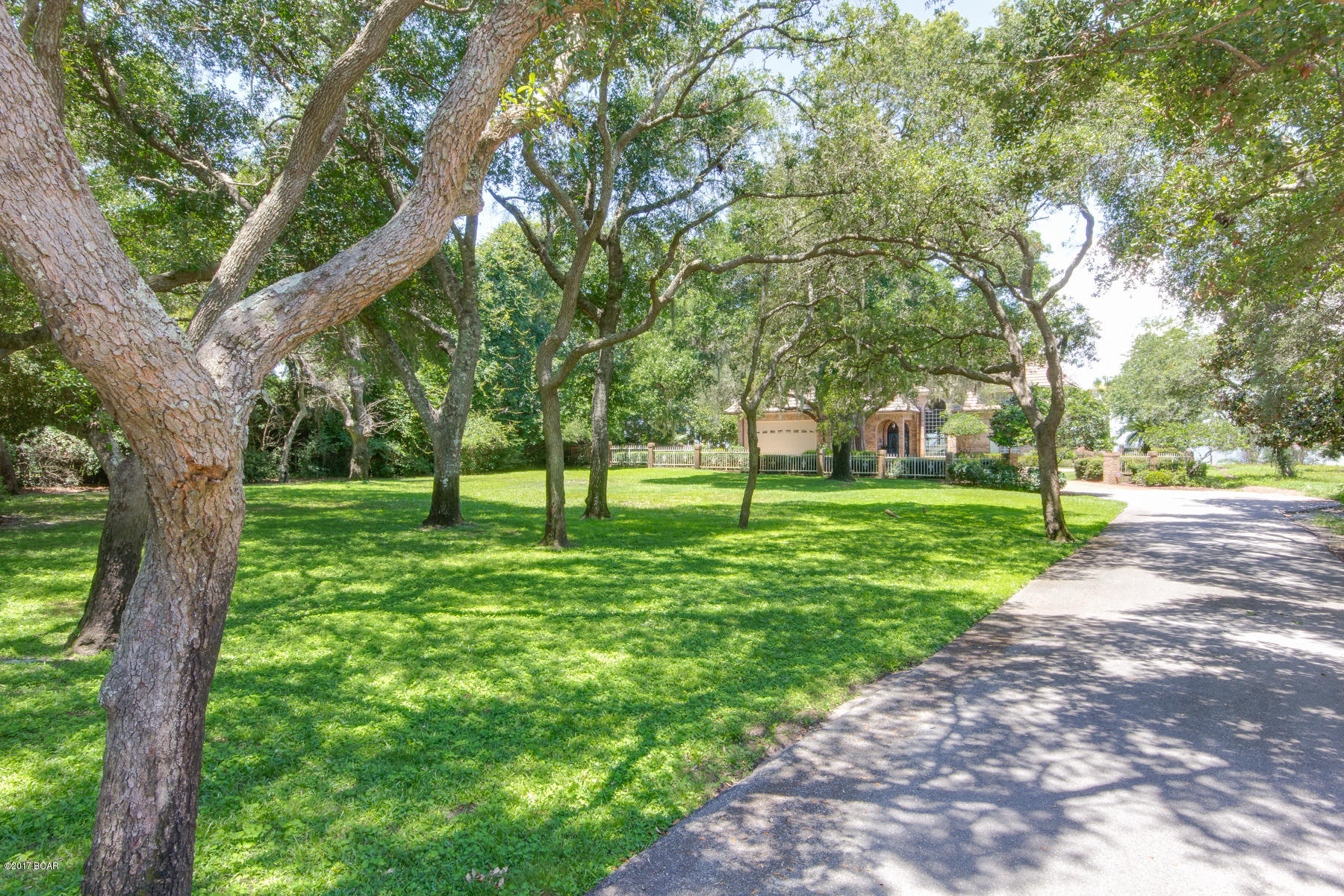 Tides End - Residential