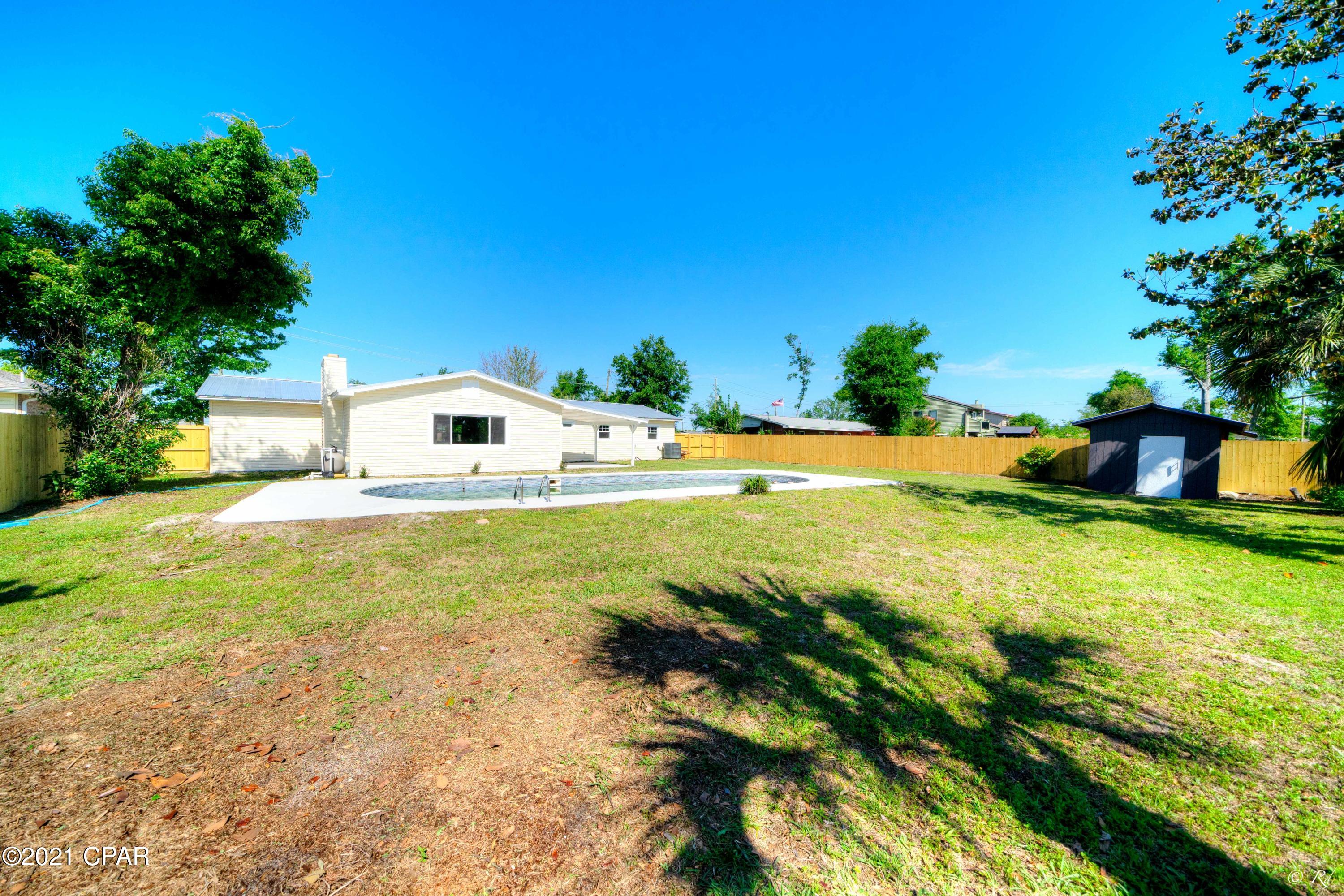 [No Recorded Subdiv] - Residential