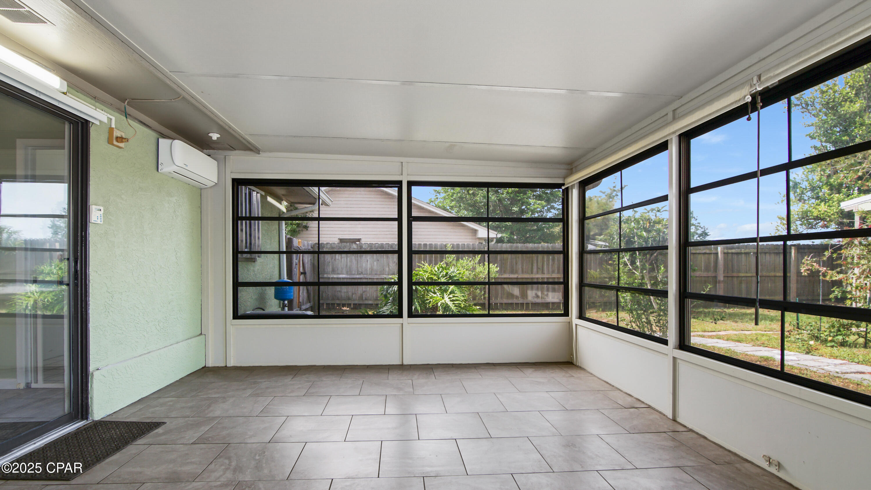 Gulf Coast Village U-2 - Residential