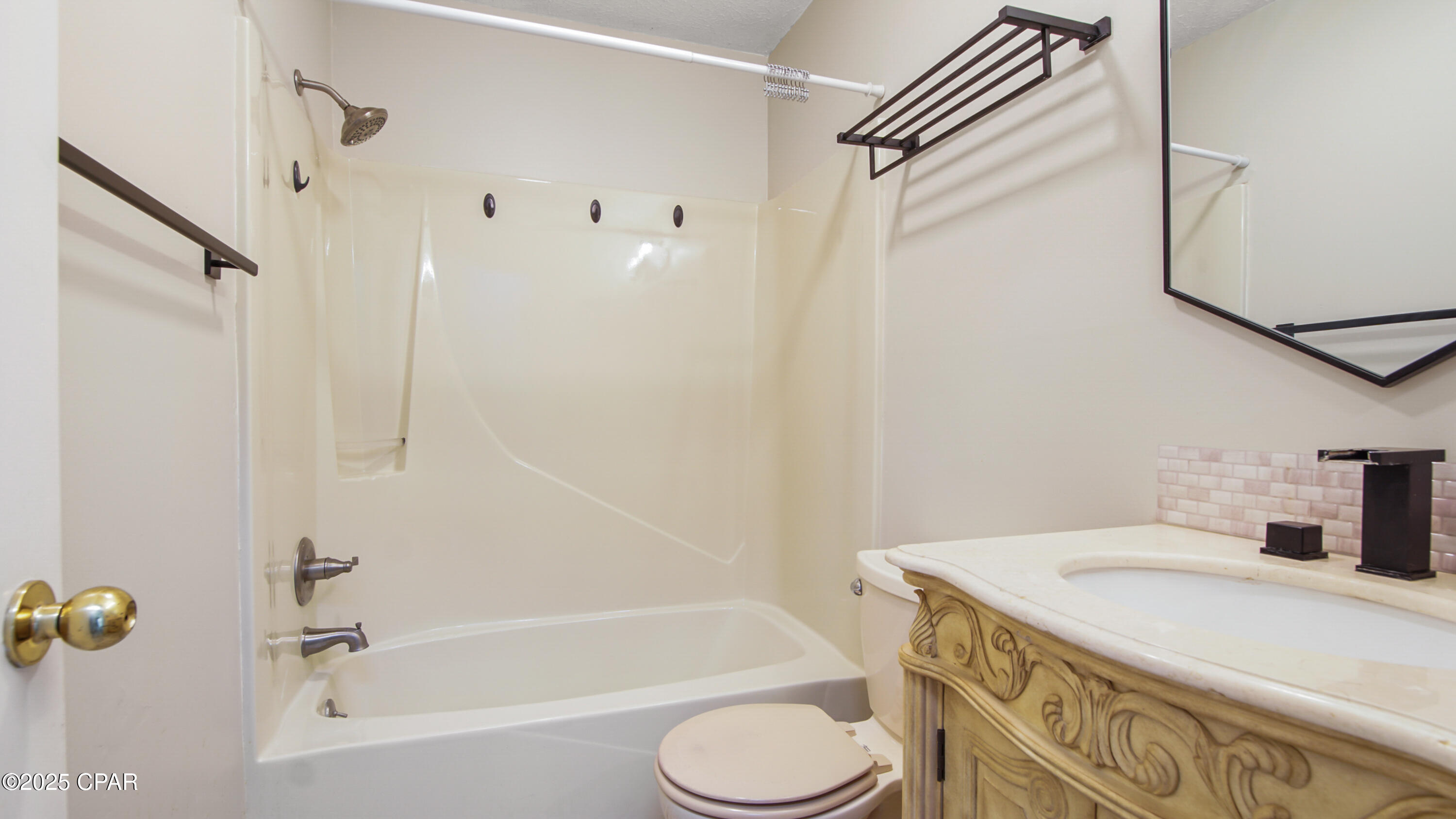 Gulf Coast Village U-2 - Residential