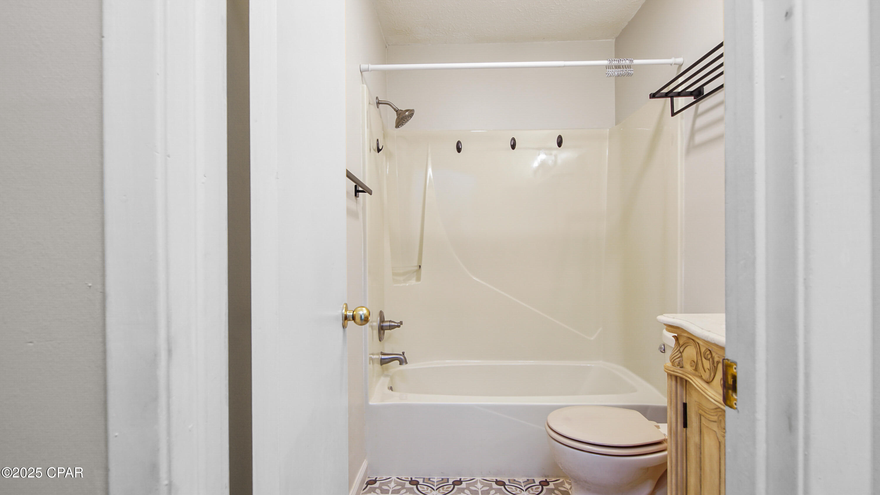 Gulf Coast Village U-2 - Residential