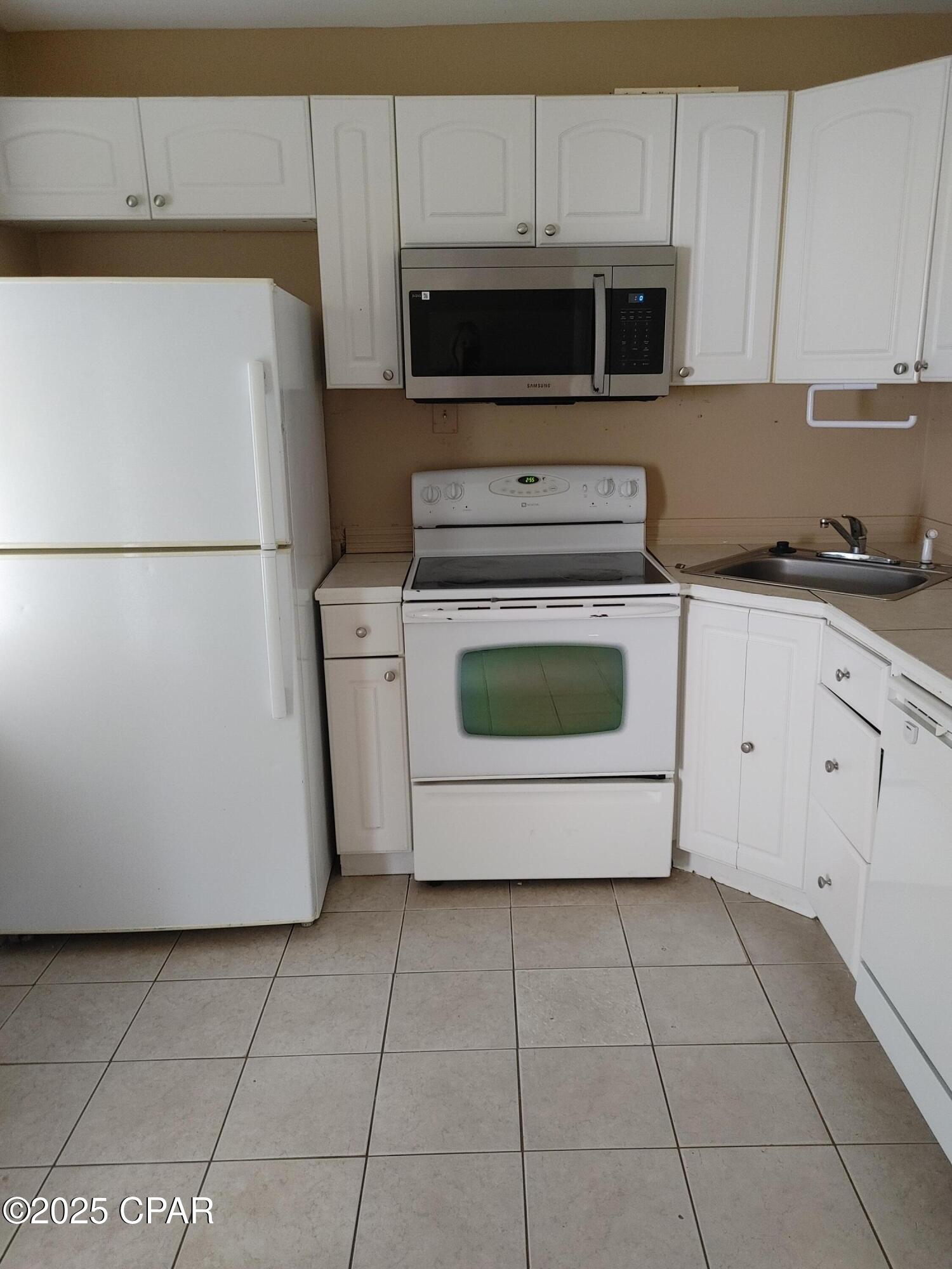 Sudduths 18th Add - Residential Lease