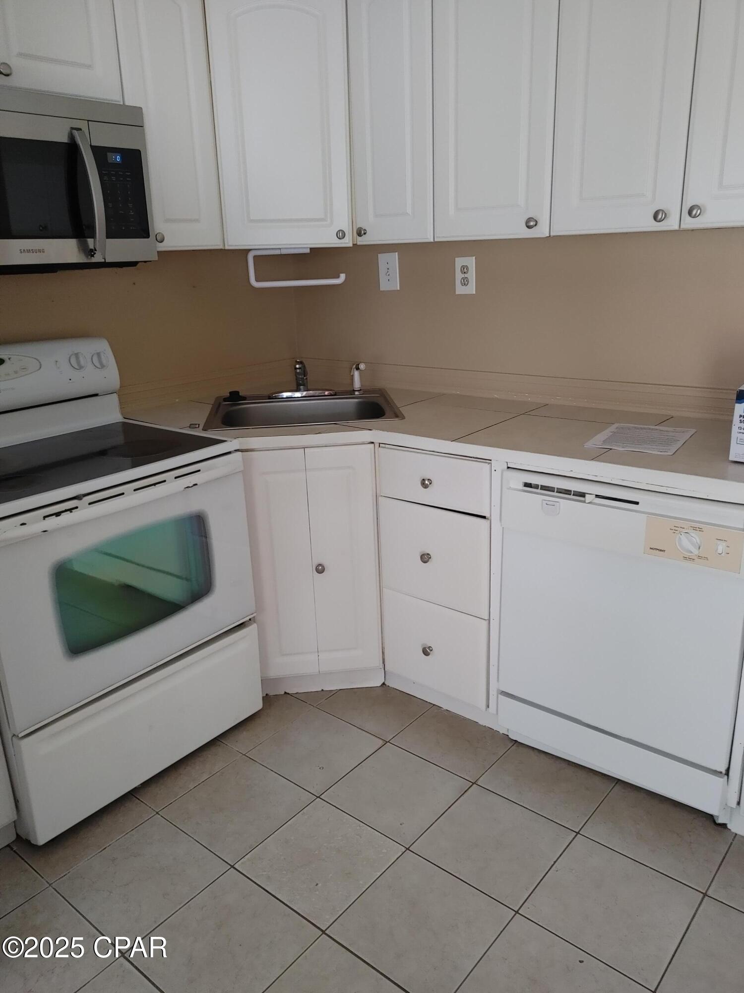 Sudduths 18th Add - Residential Lease