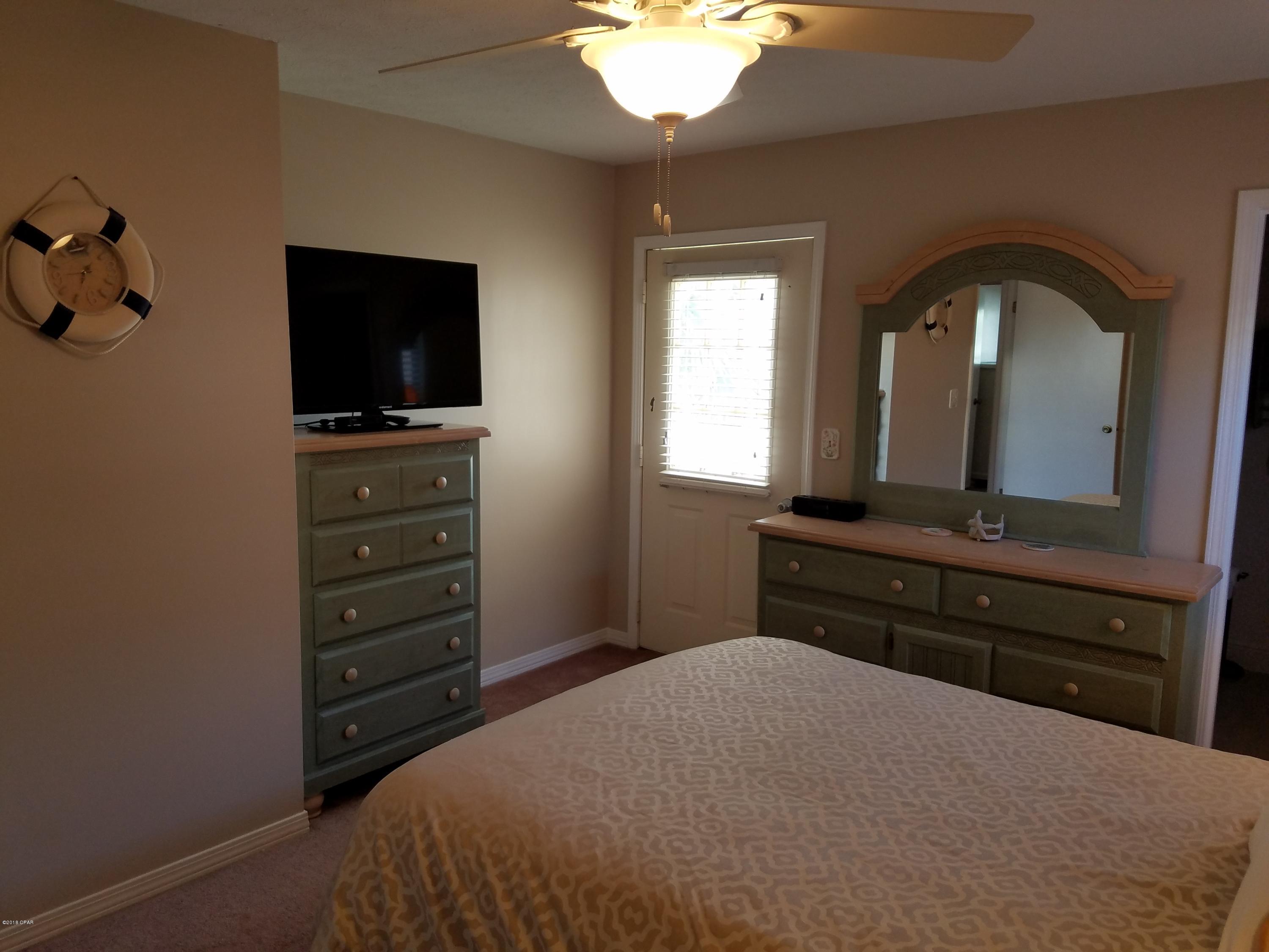 Sand Castles West 3 - Residential Lease