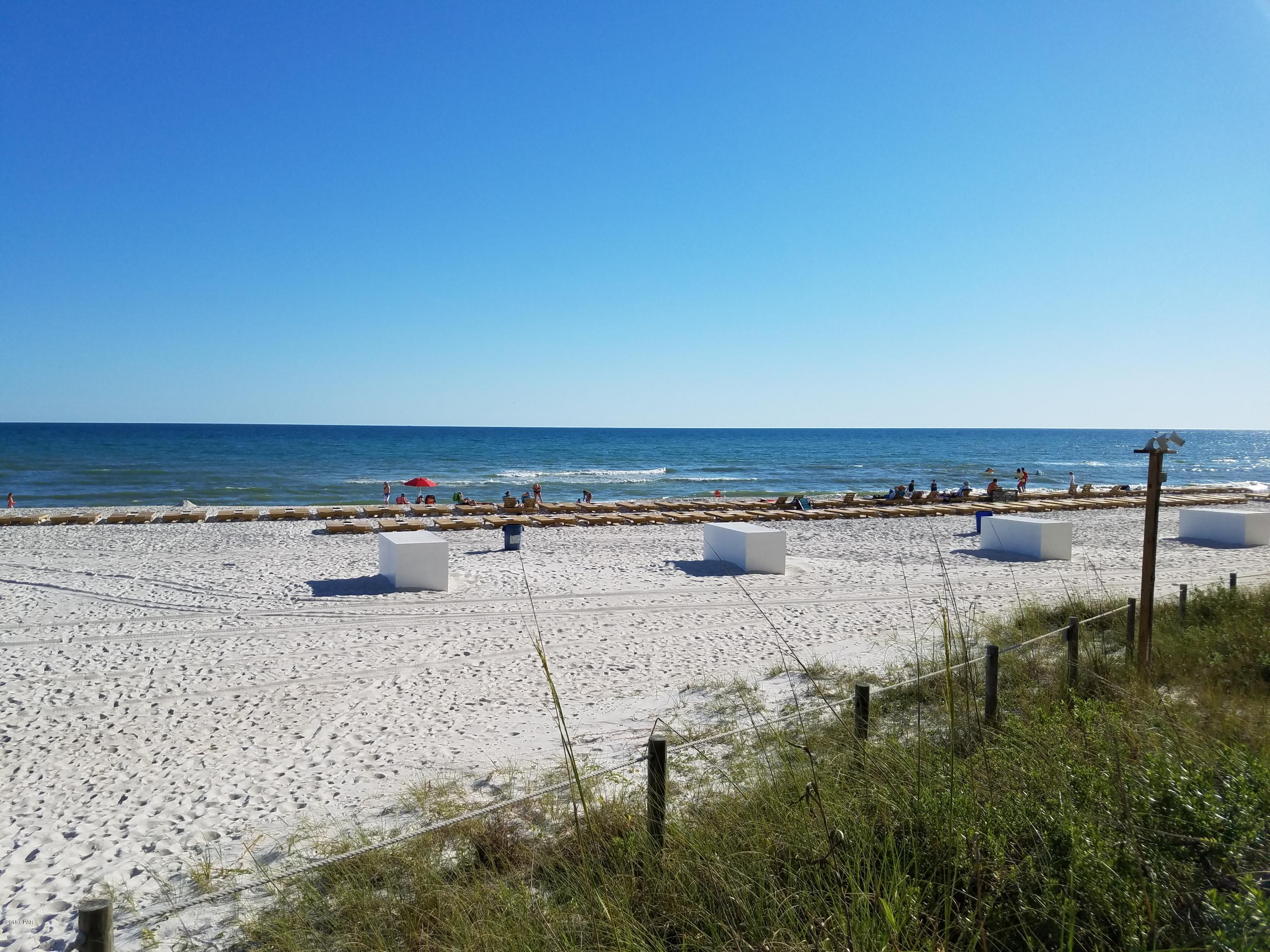 Sand Castles West 3 - Residential Lease