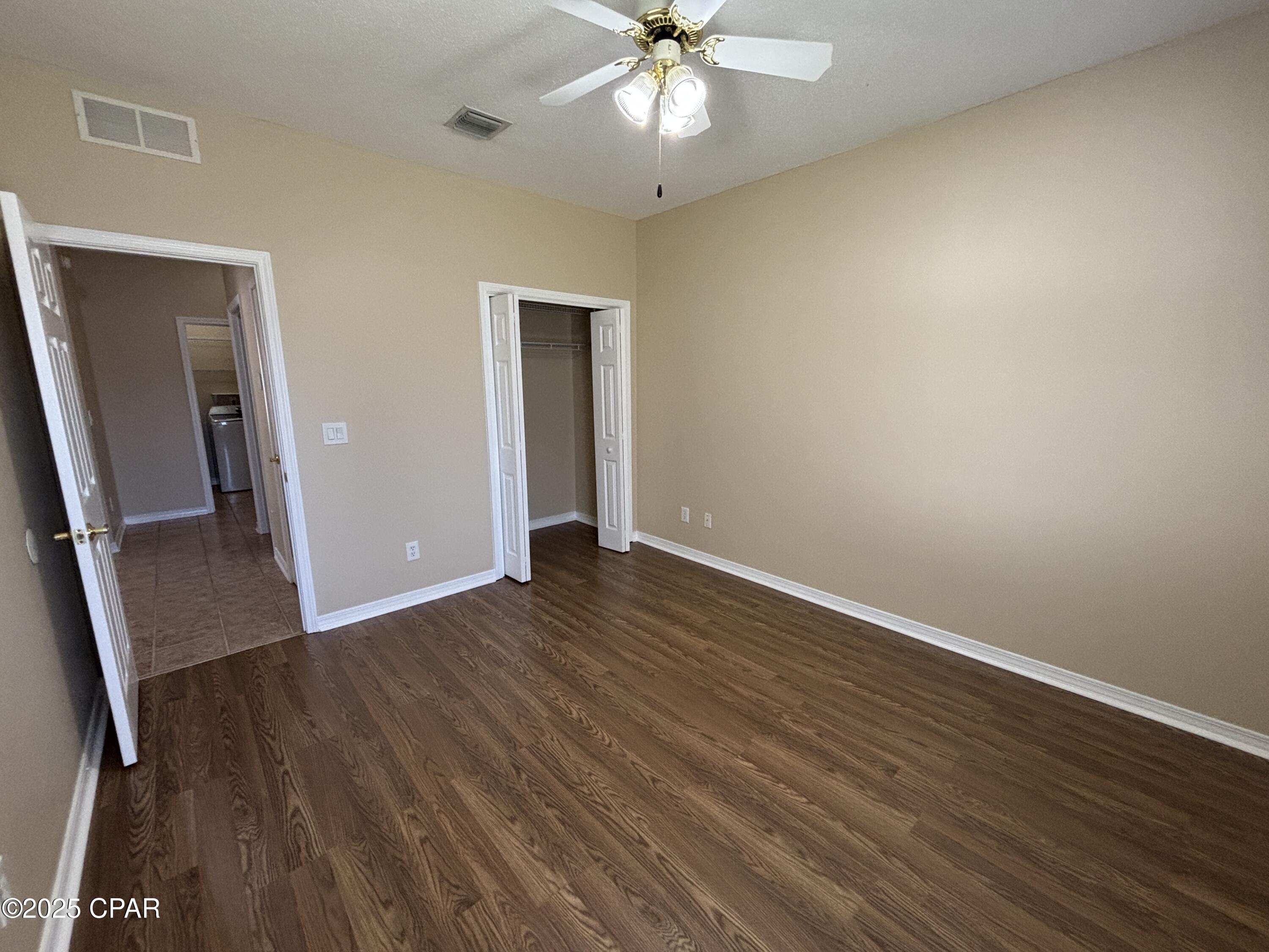 Hammocks - Residential Lease