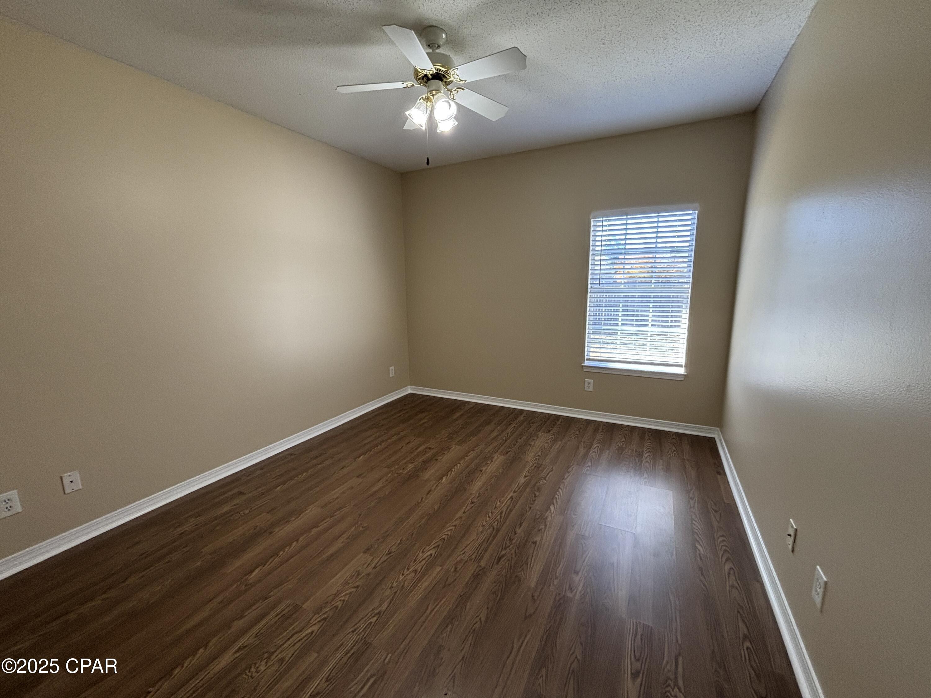 Hammocks - Residential Lease