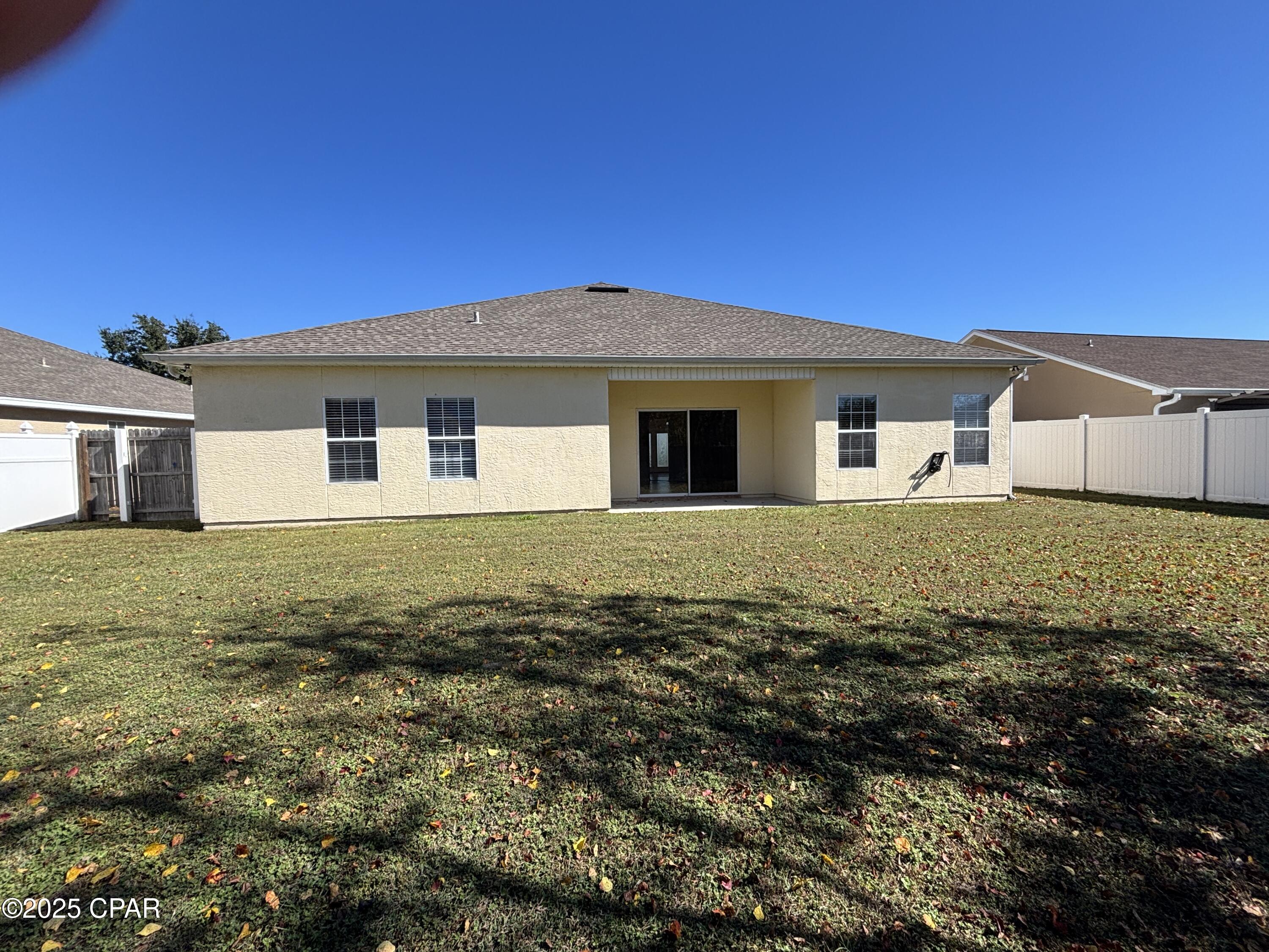 Hammocks - Residential Lease