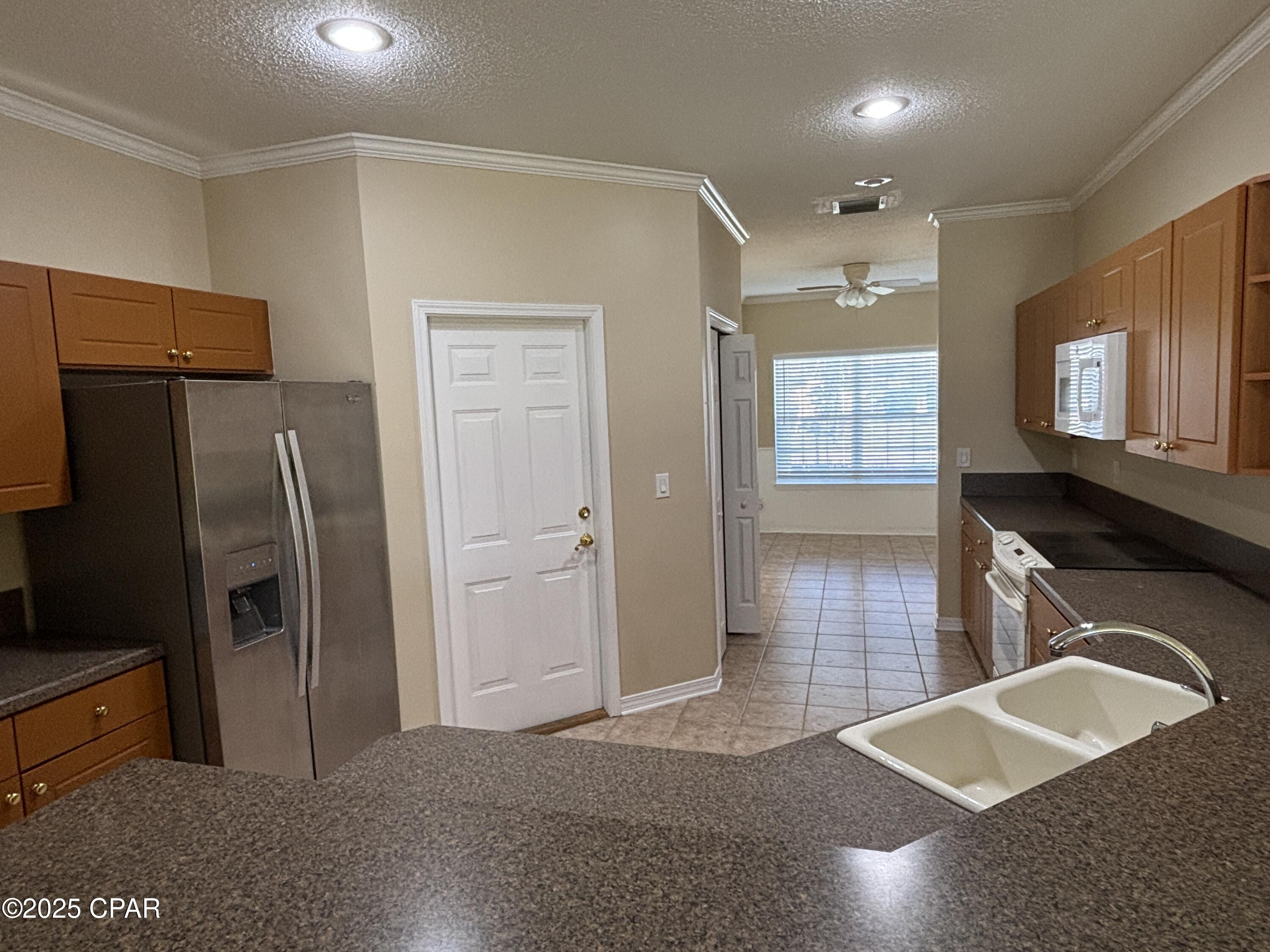 Hammocks - Residential Lease