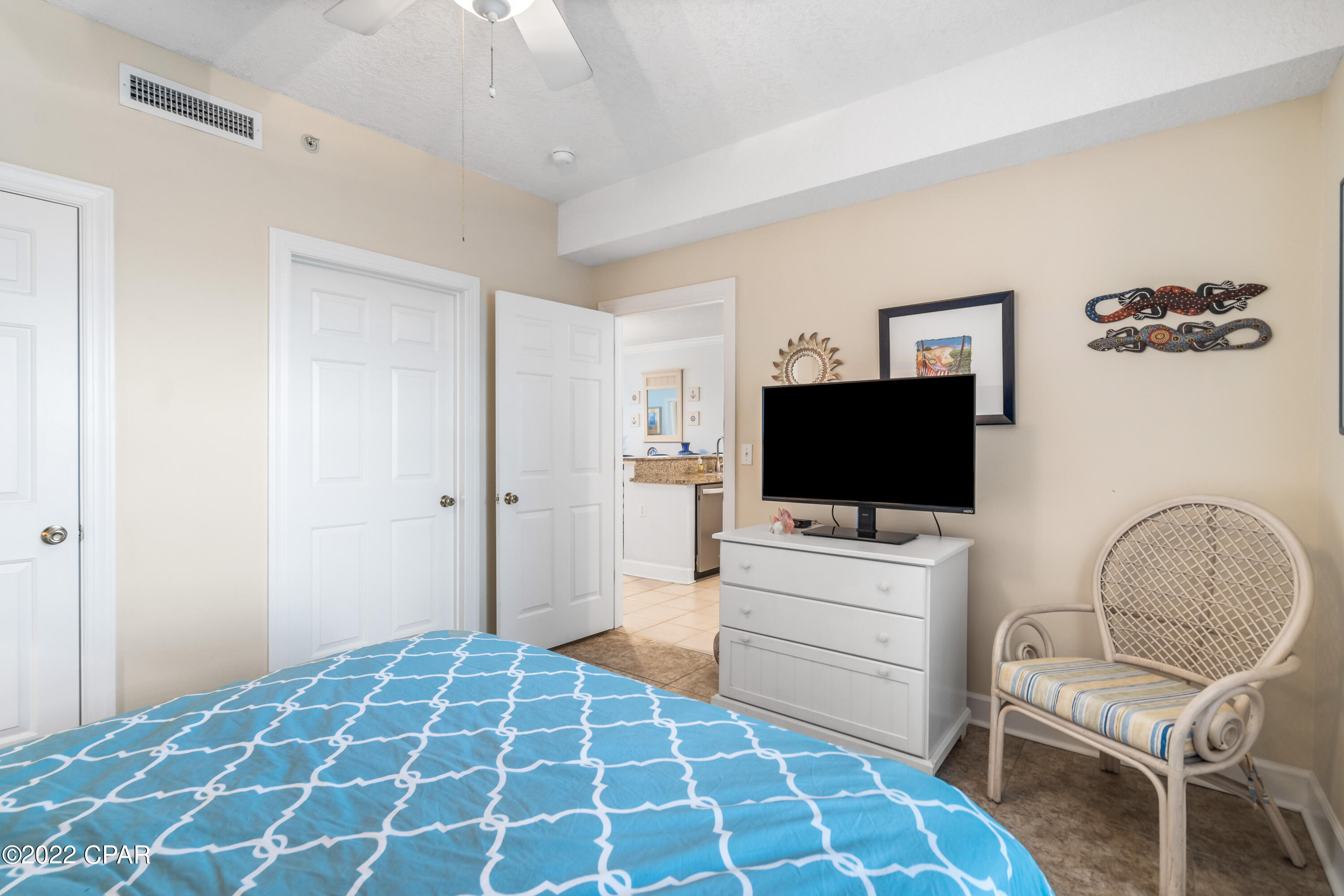 Twin Palms Resort - Residential