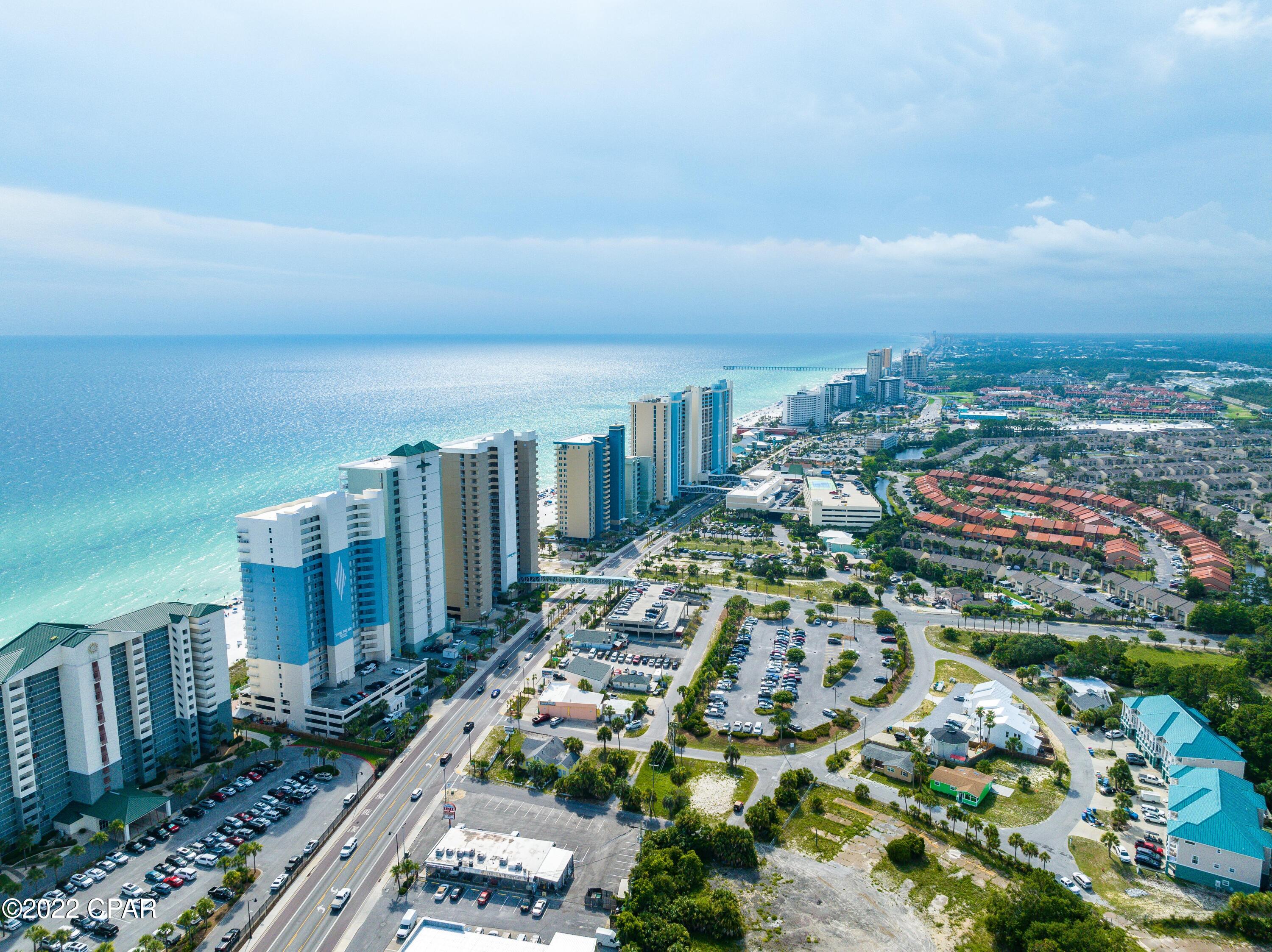 Twin Palms Resort - Residential