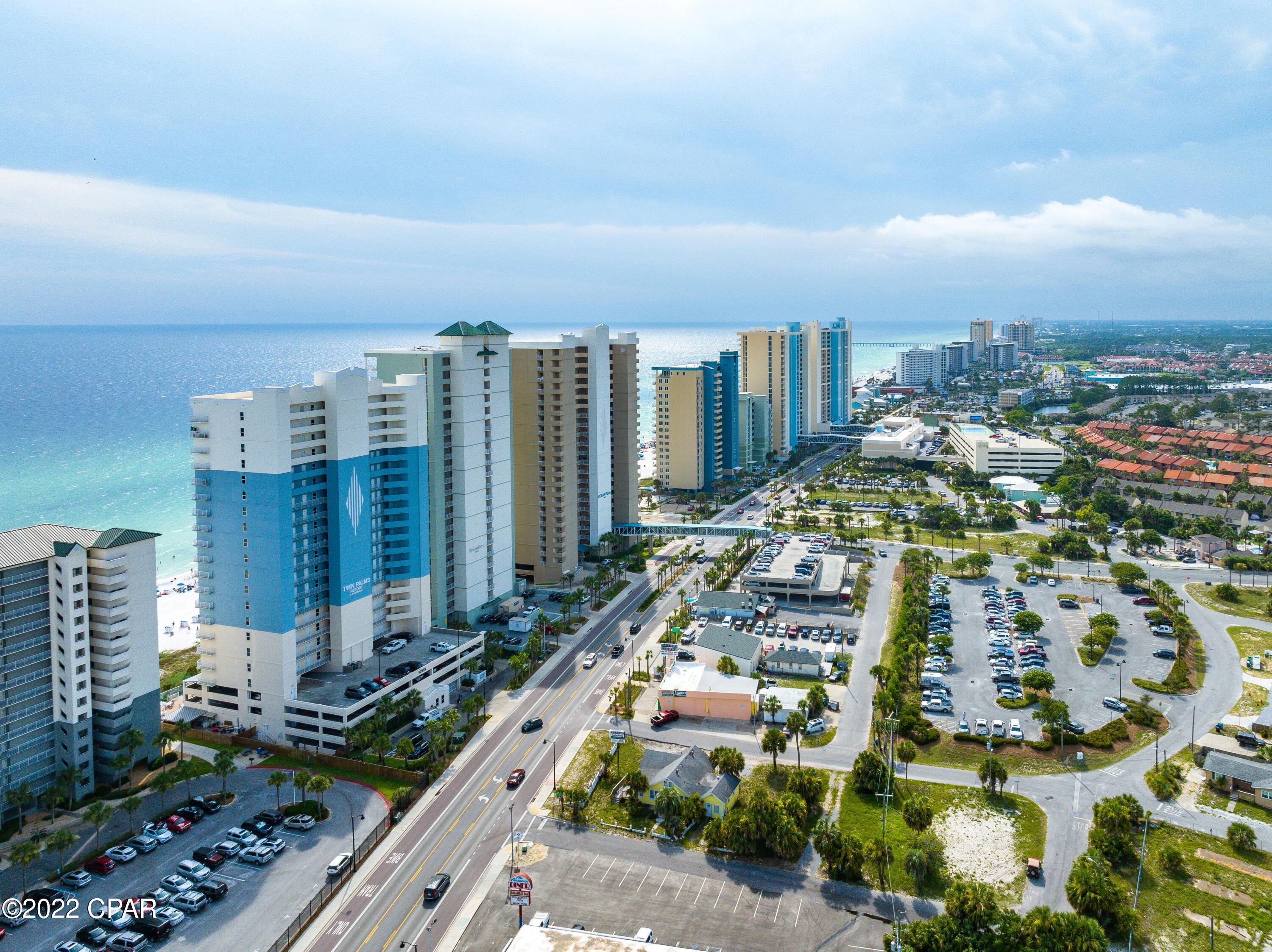 Twin Palms Resort - Residential