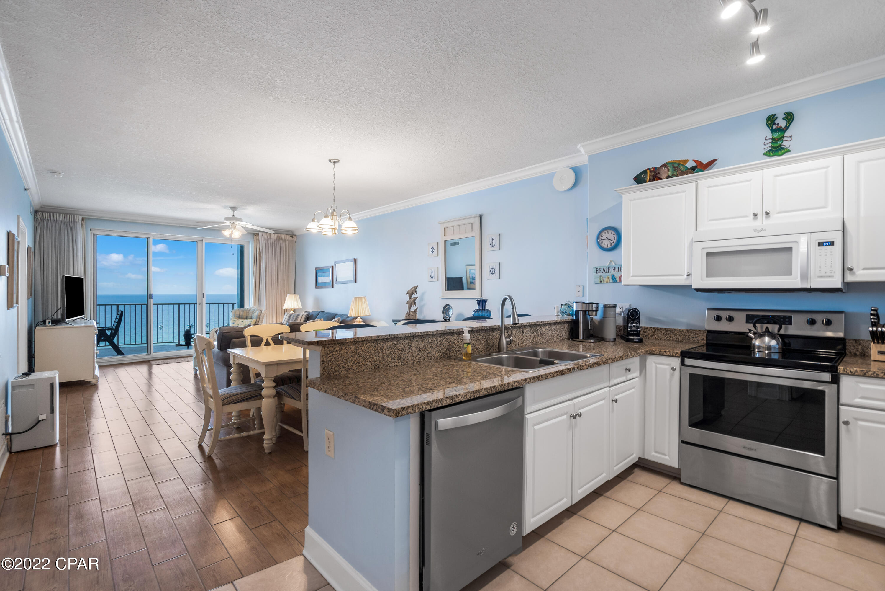 Twin Palms Resort - Residential