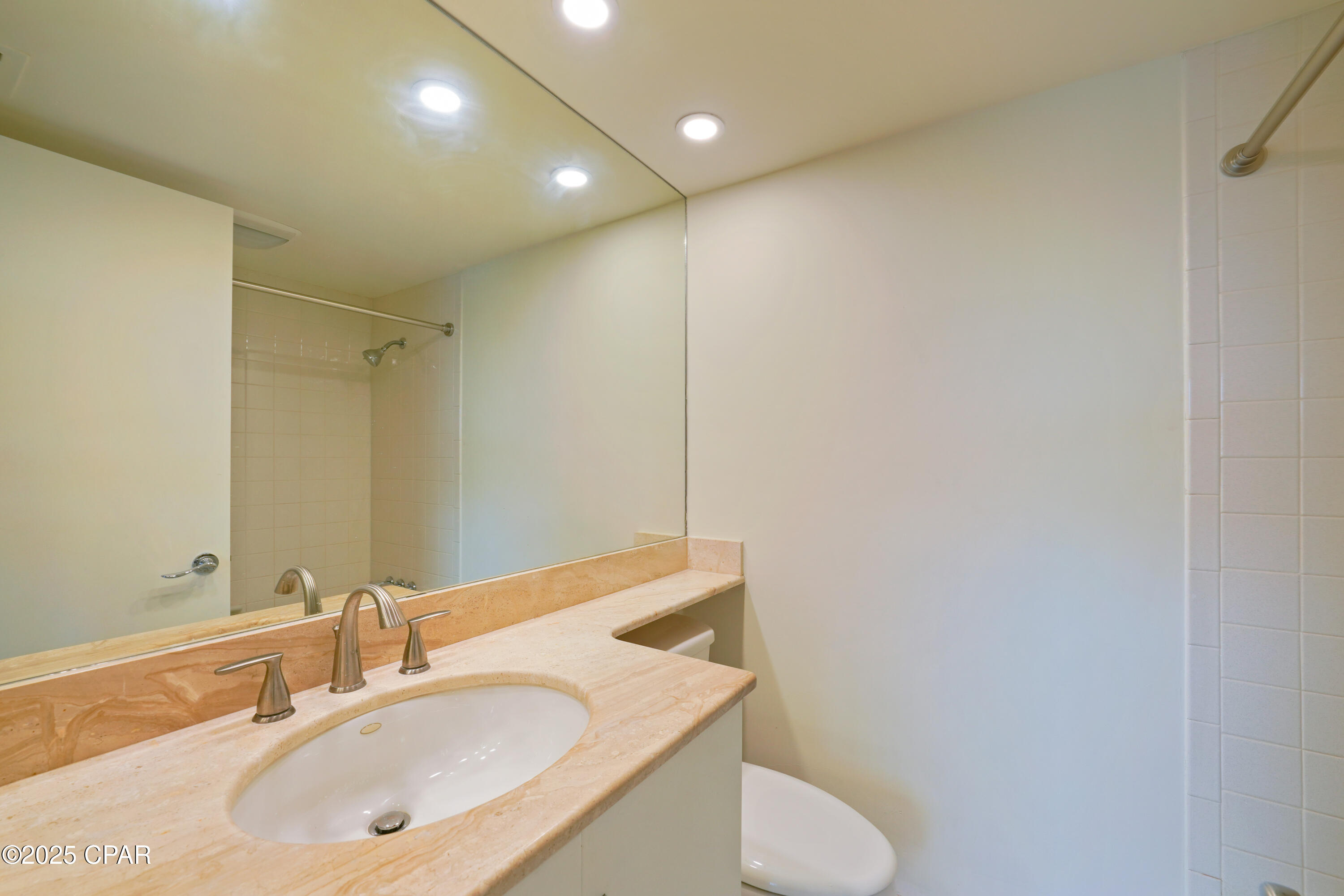 Cove Condominium - Residential