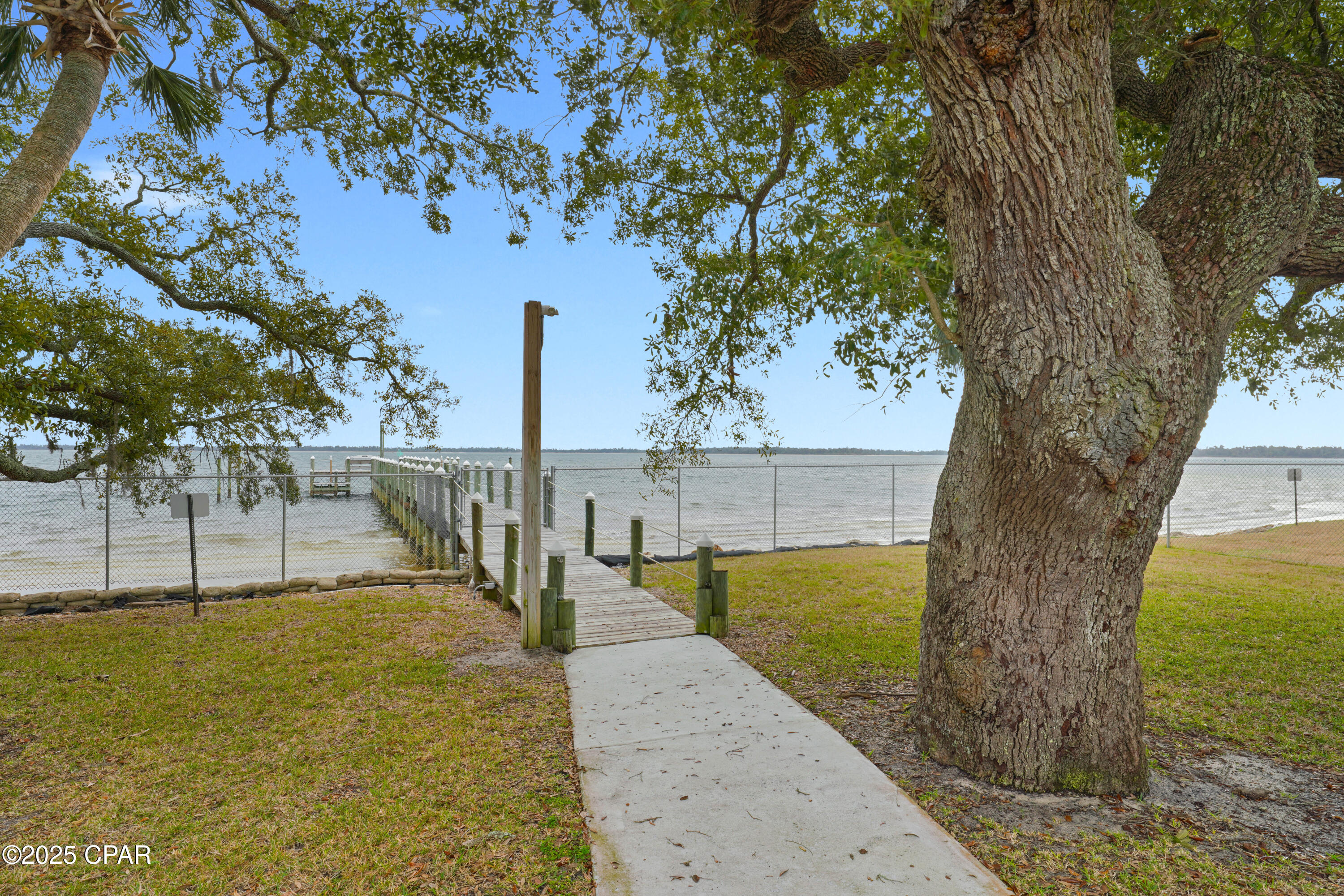 Cove Condominium - Residential