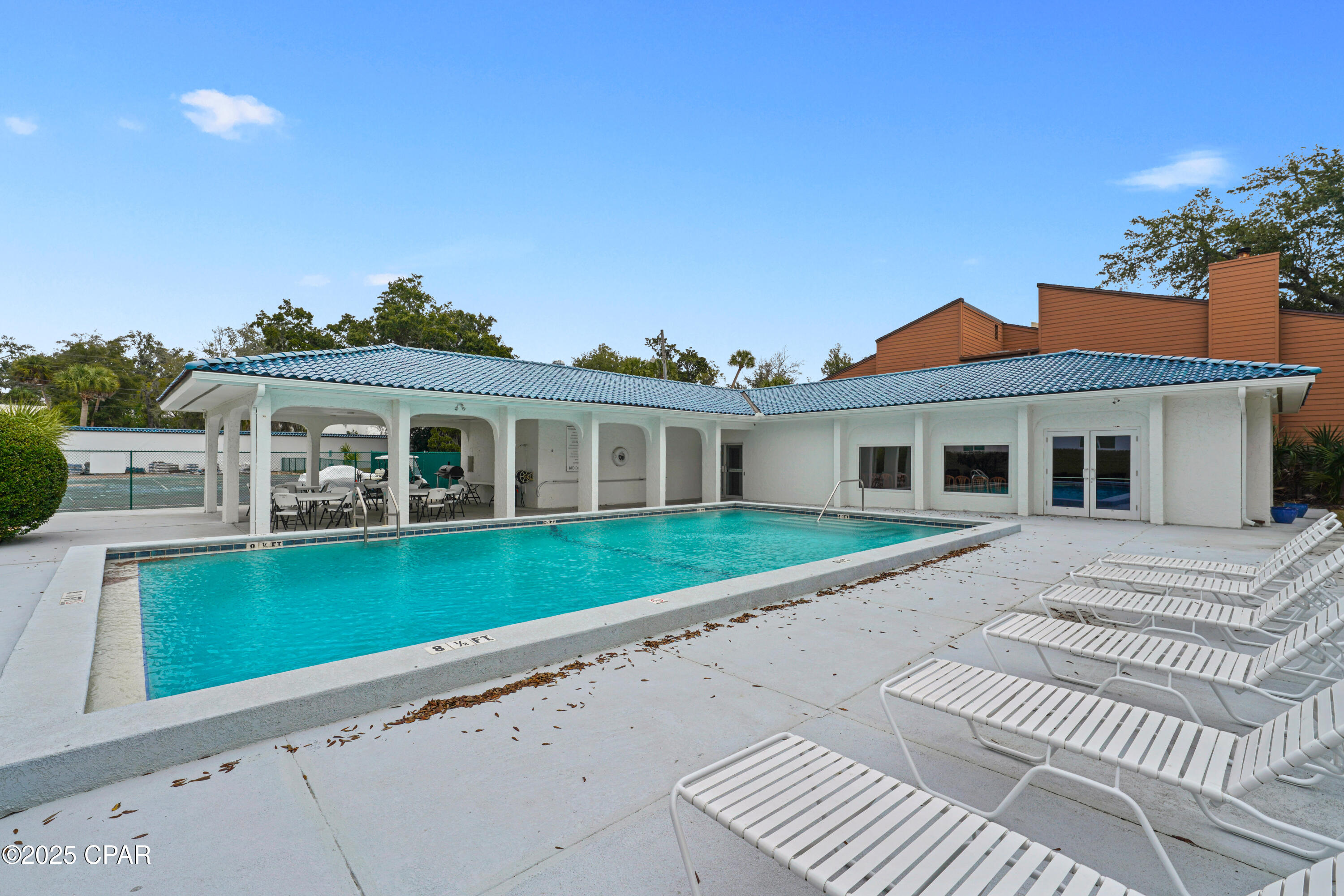 Cove Condominium - Residential