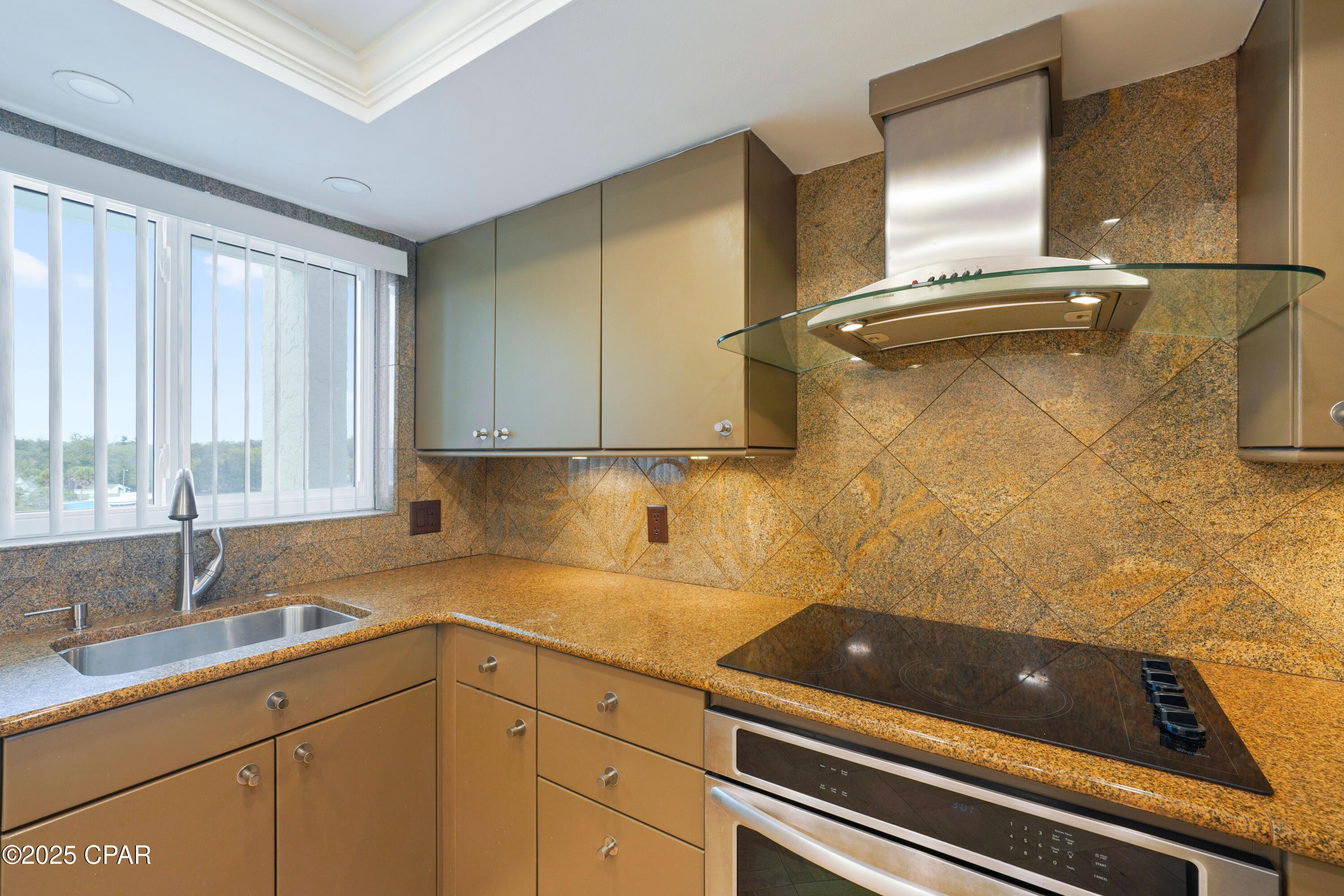 Cove Condominium - Residential