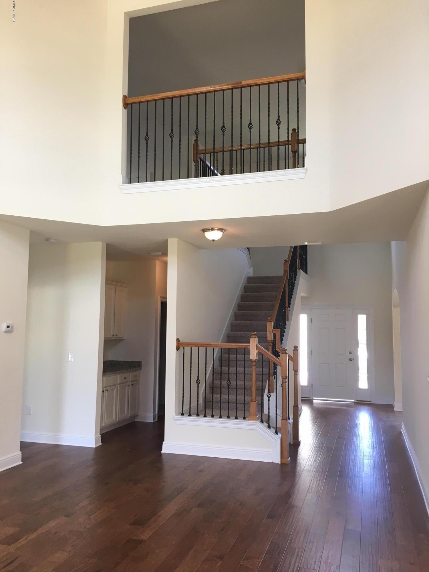 Village Of Mill Bayou/Shoreline Village Ph 1A - Residential