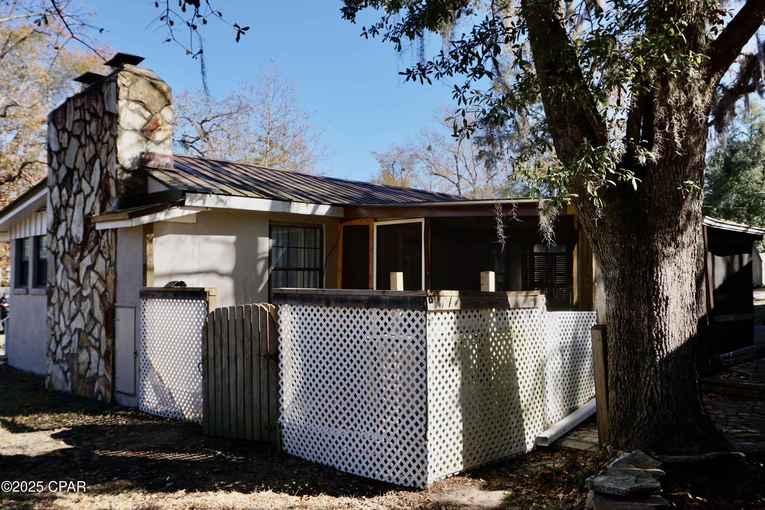 [No Recorded Subdiv] - Residential