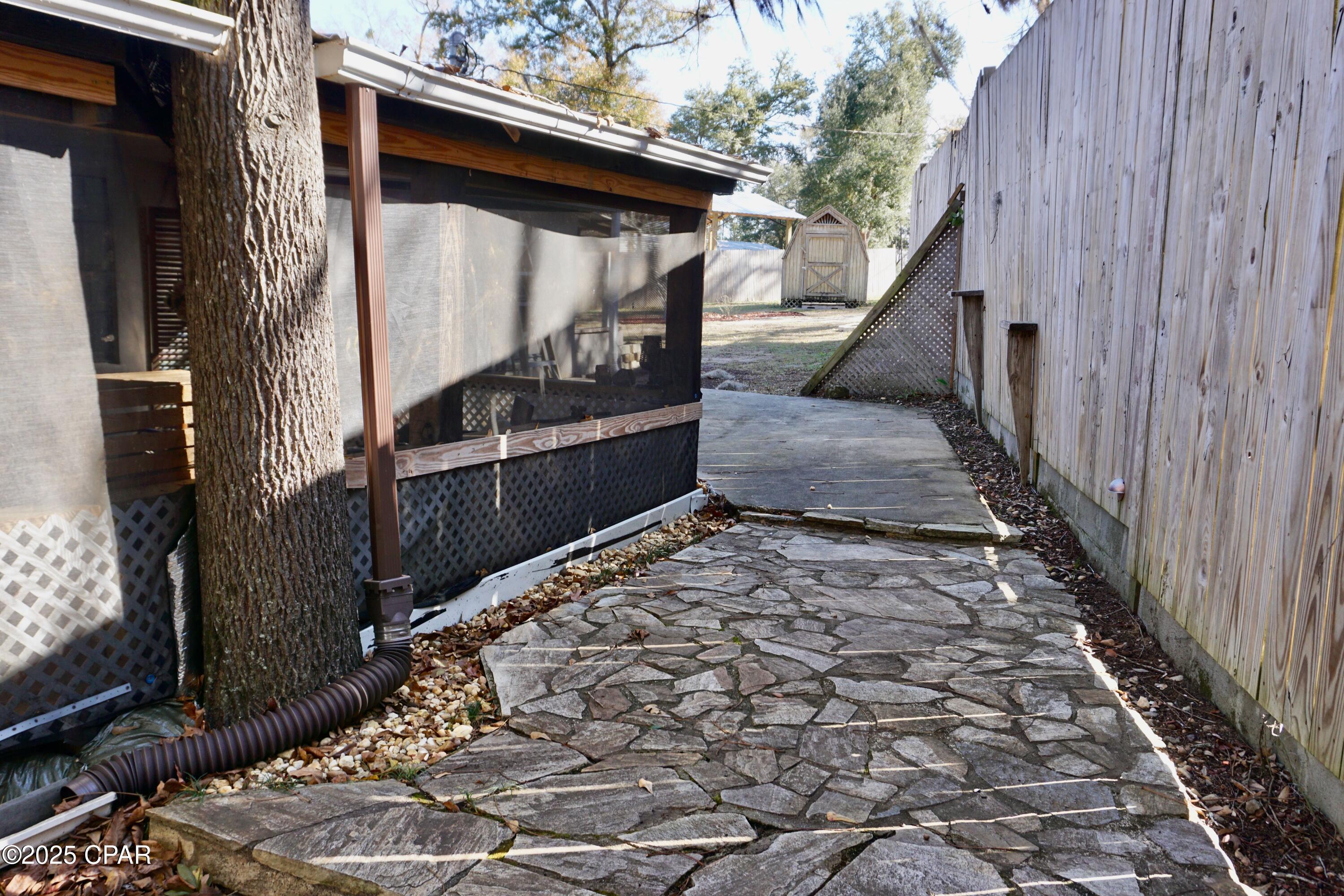 [No Recorded Subdiv] - Residential