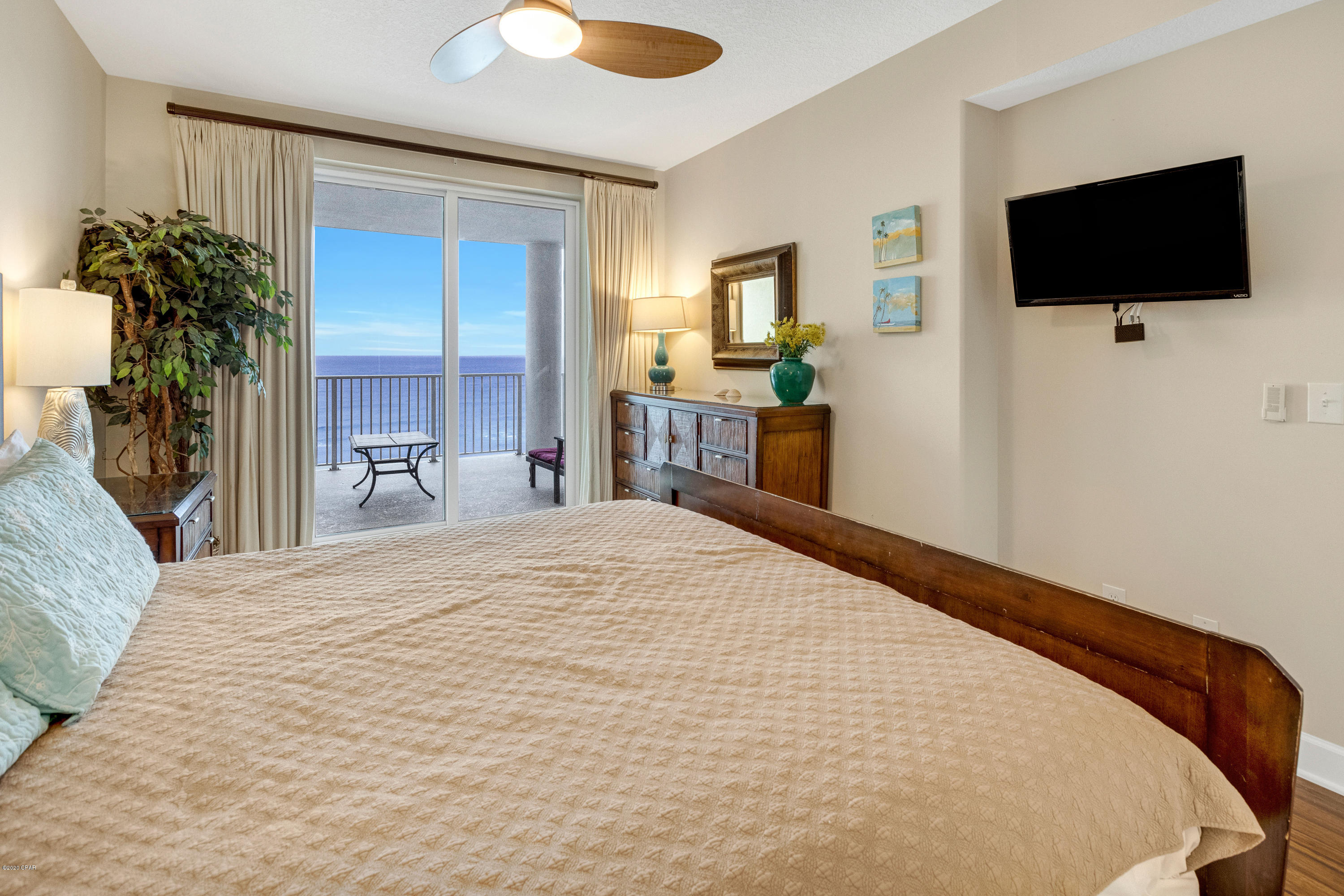 Ocean Ritz - Residential