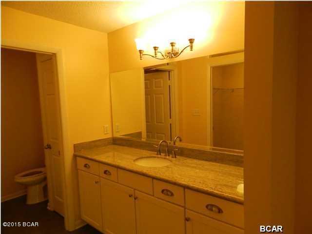 Hombre Golf Village - Residential Lease